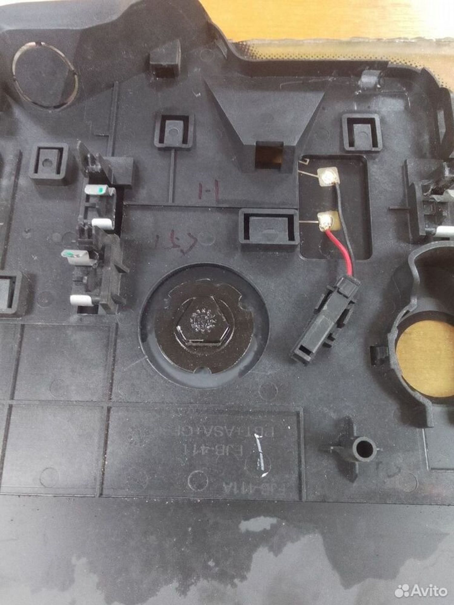 Кронштейн датчиков на лобовом стекле Geely Tugella, 500 рублей, Тамбов