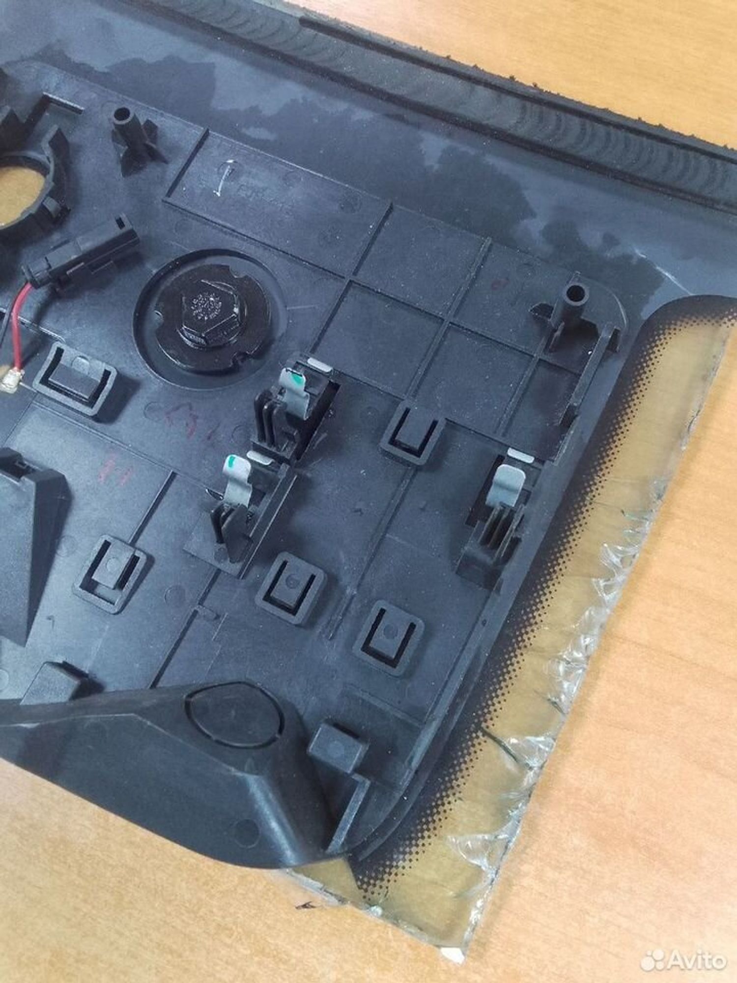 Кронштейн датчиков на лобовом стекле Geely Tugella, 500 рублей, Тамбов