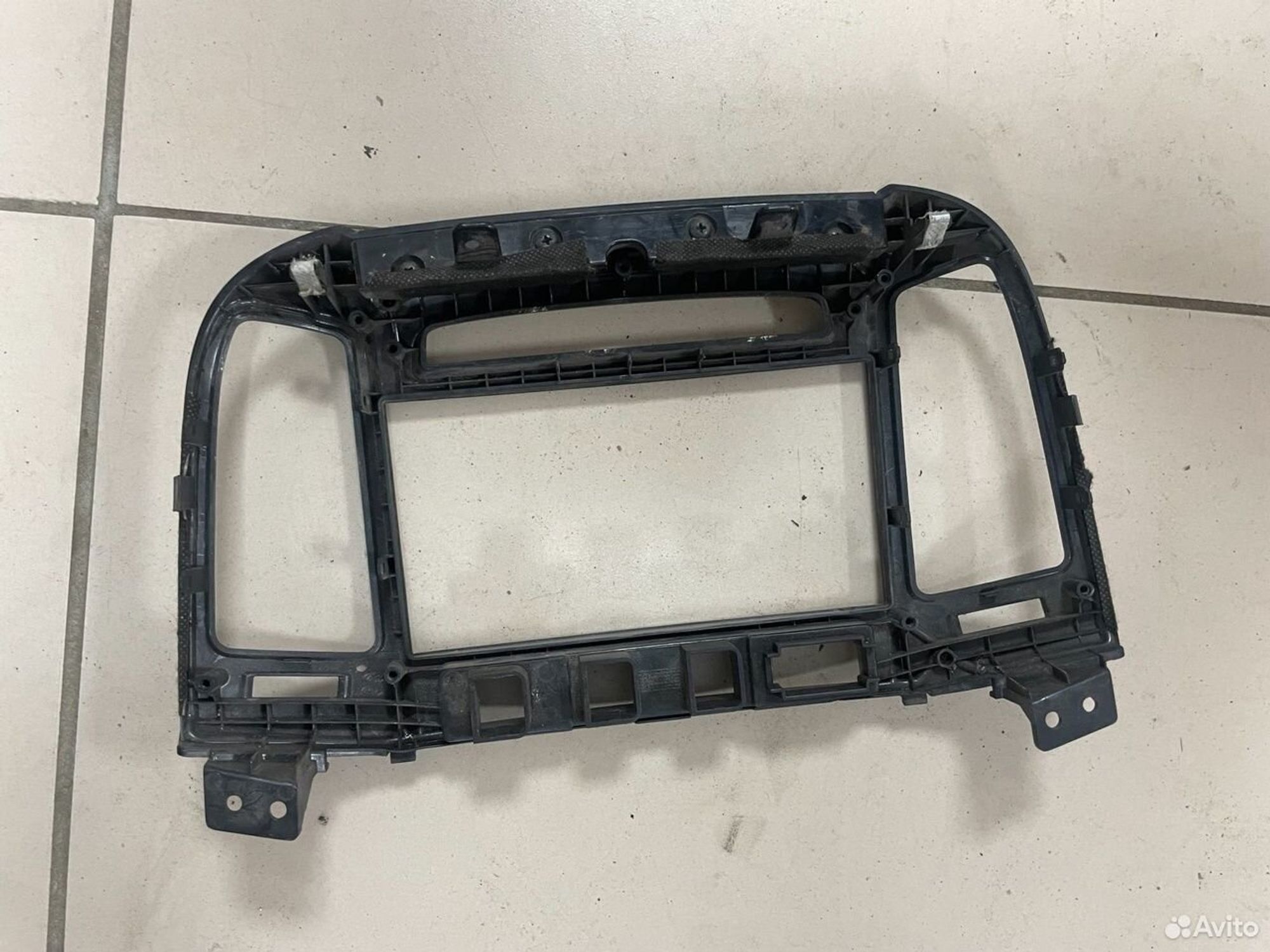 Рамка магнитолы Hyundai Santa Fe II CM, 1000 рублей, Тамбов