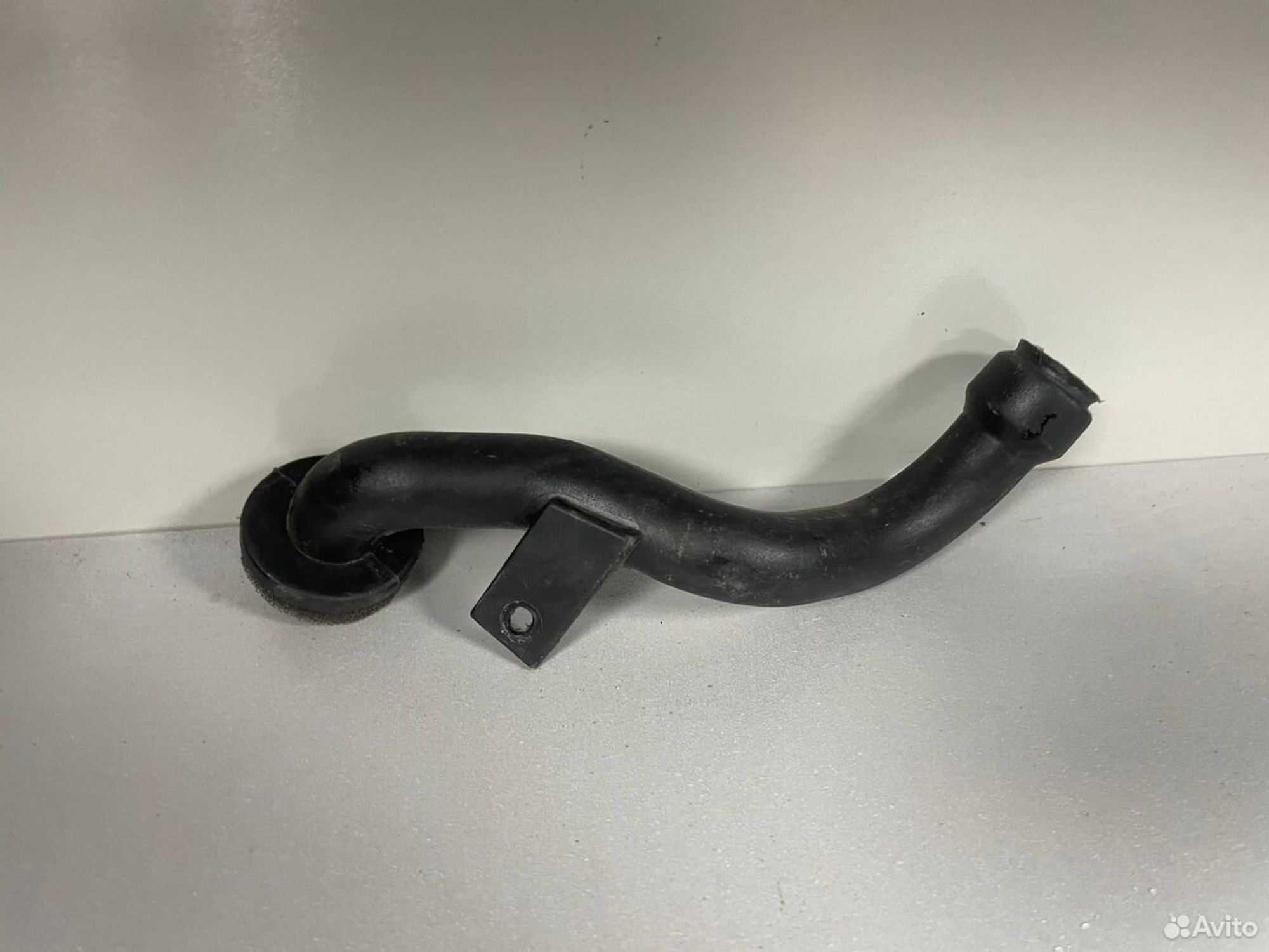 Воздуховод бардачка LADA Vesta, 500 рублей, Тамбов