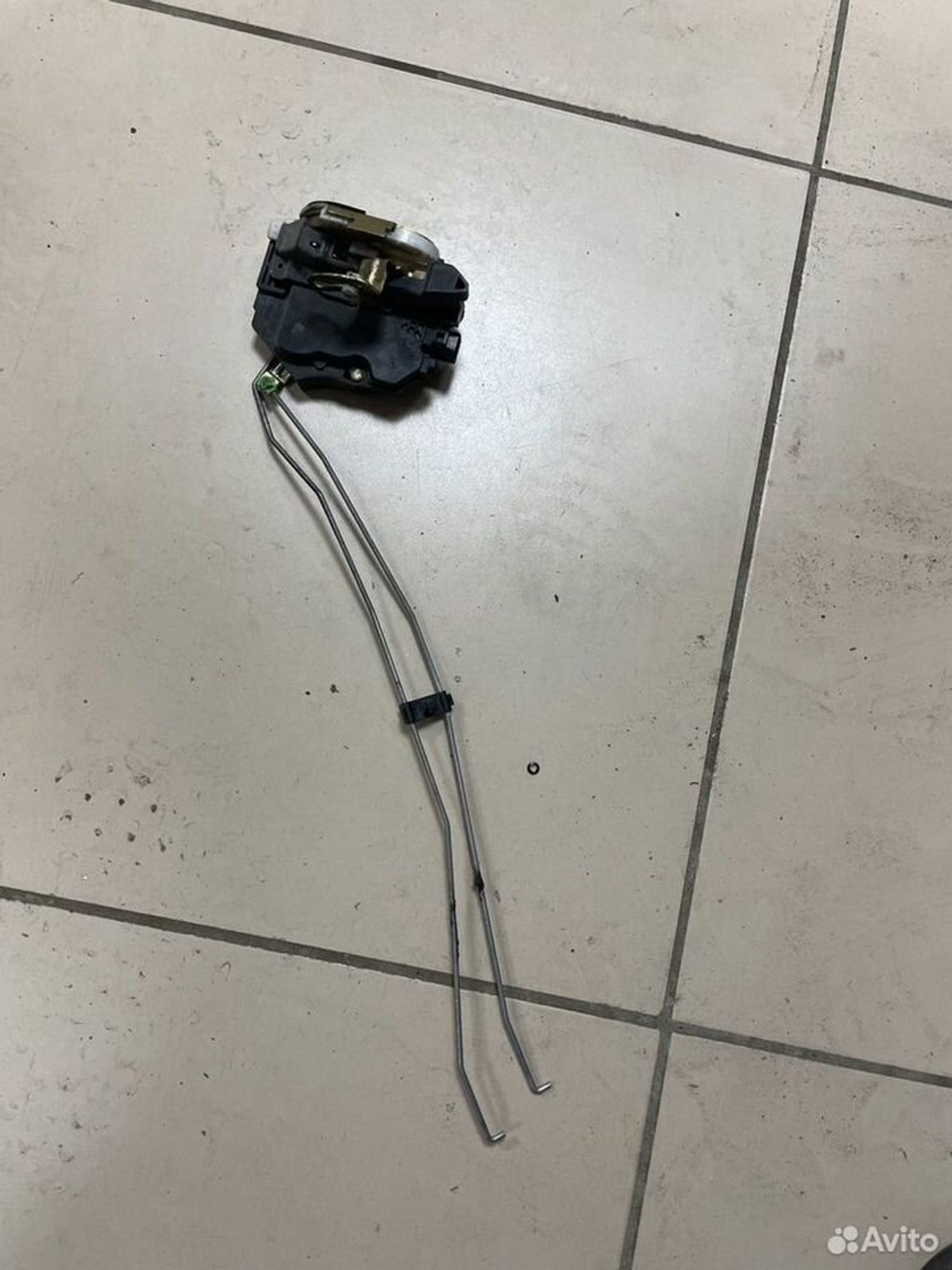 Замок задний левый Mitsubishi Lancer IX, 1000 рублей, Тамбов