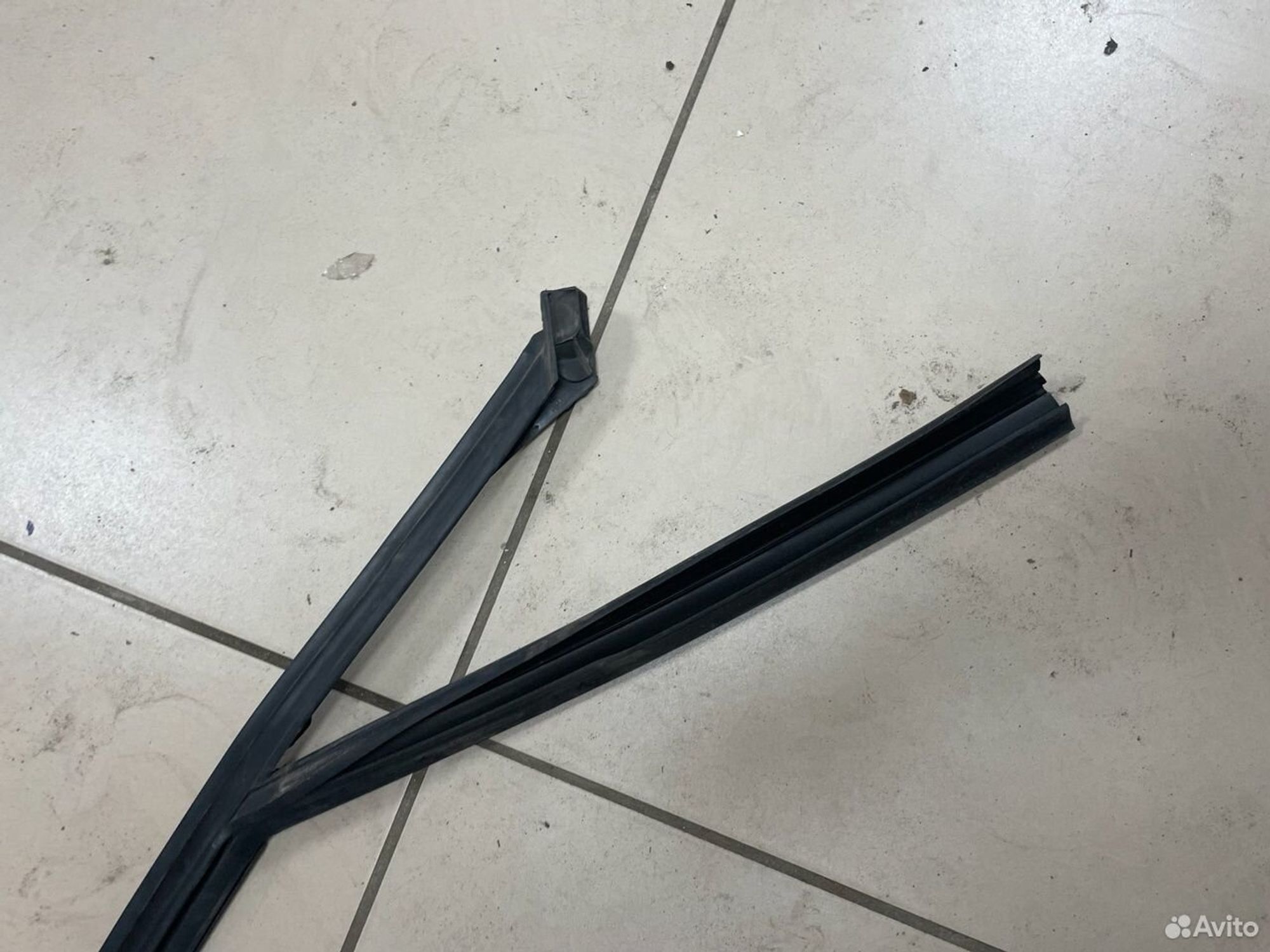 Уплотнитель стекла перед.прав. BMW E90, 500 рублей, Тамбов