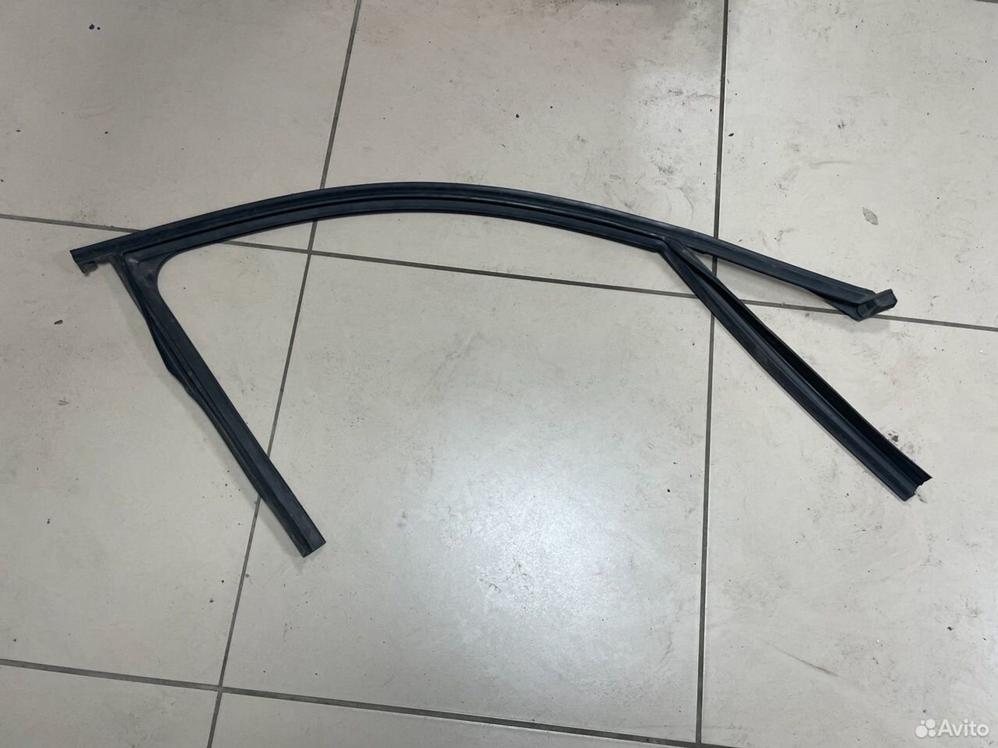 Уплотнитель стекла перед.прав. BMW E90, 500 рублей, Тамбов