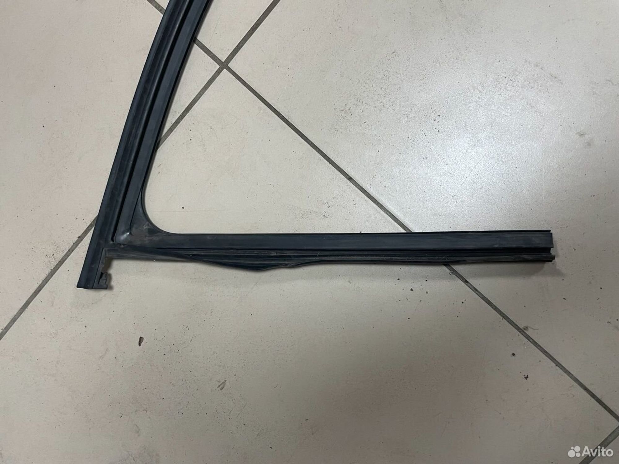 Уплотнитель стекла перед.прав. BMW E90, 500 рублей, Тамбов