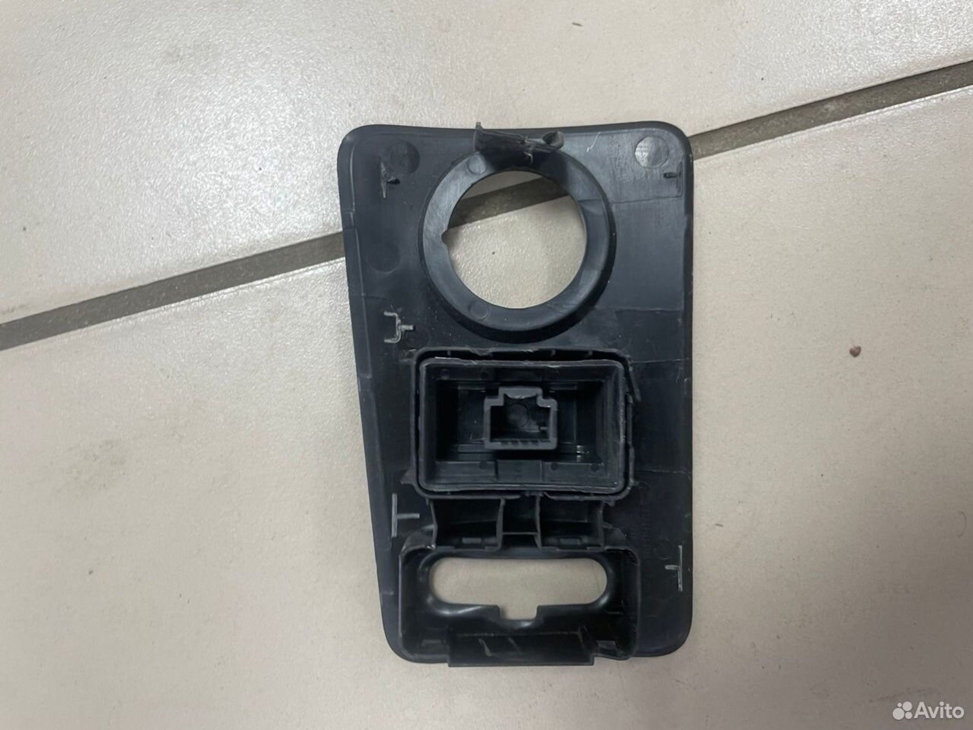 Накладка панели приборов LADA X-Ray, 500 рублей, Тамбов