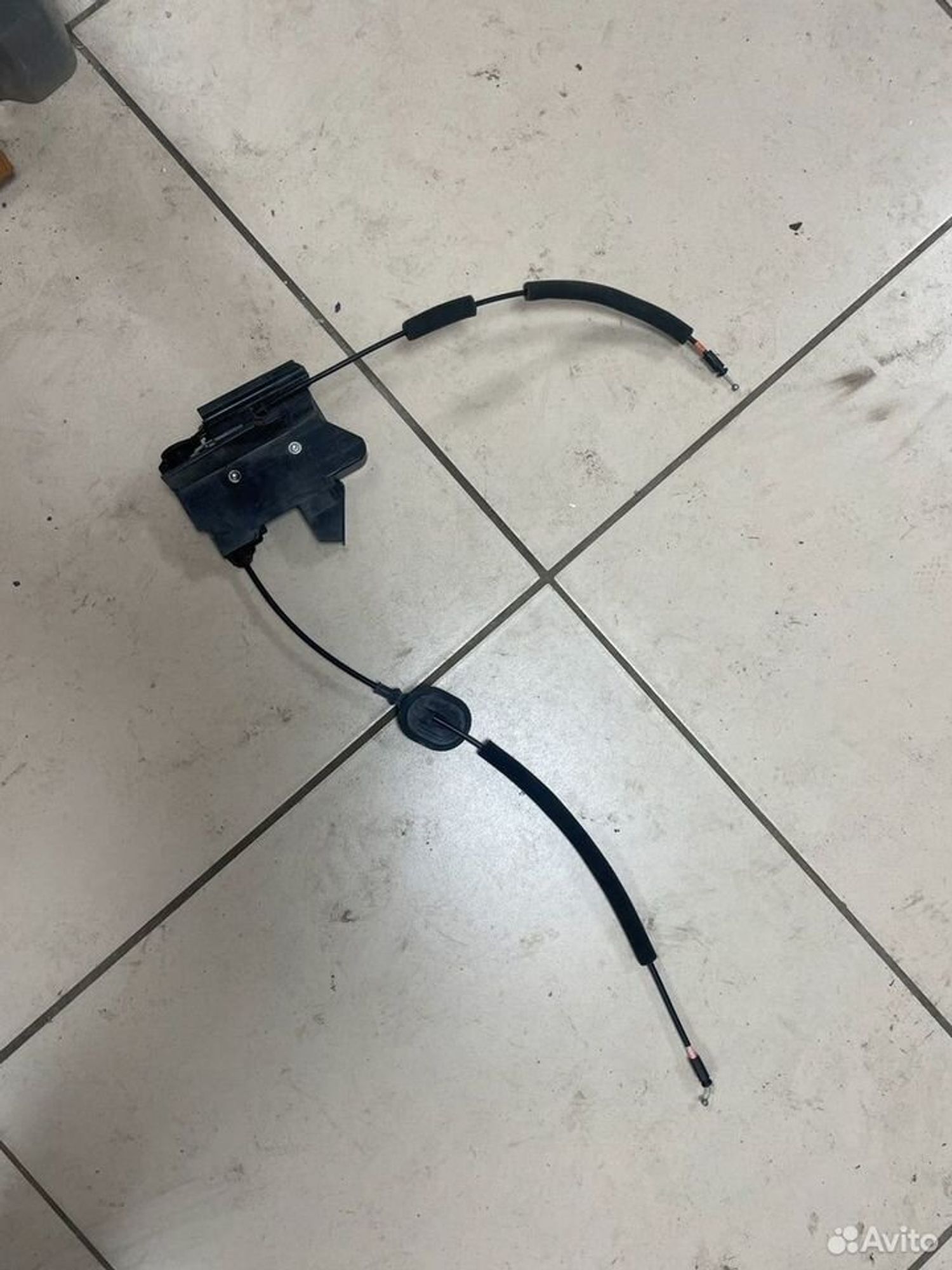 Замок передний правый LADA Vesta, 2000 рублей, Тамбов