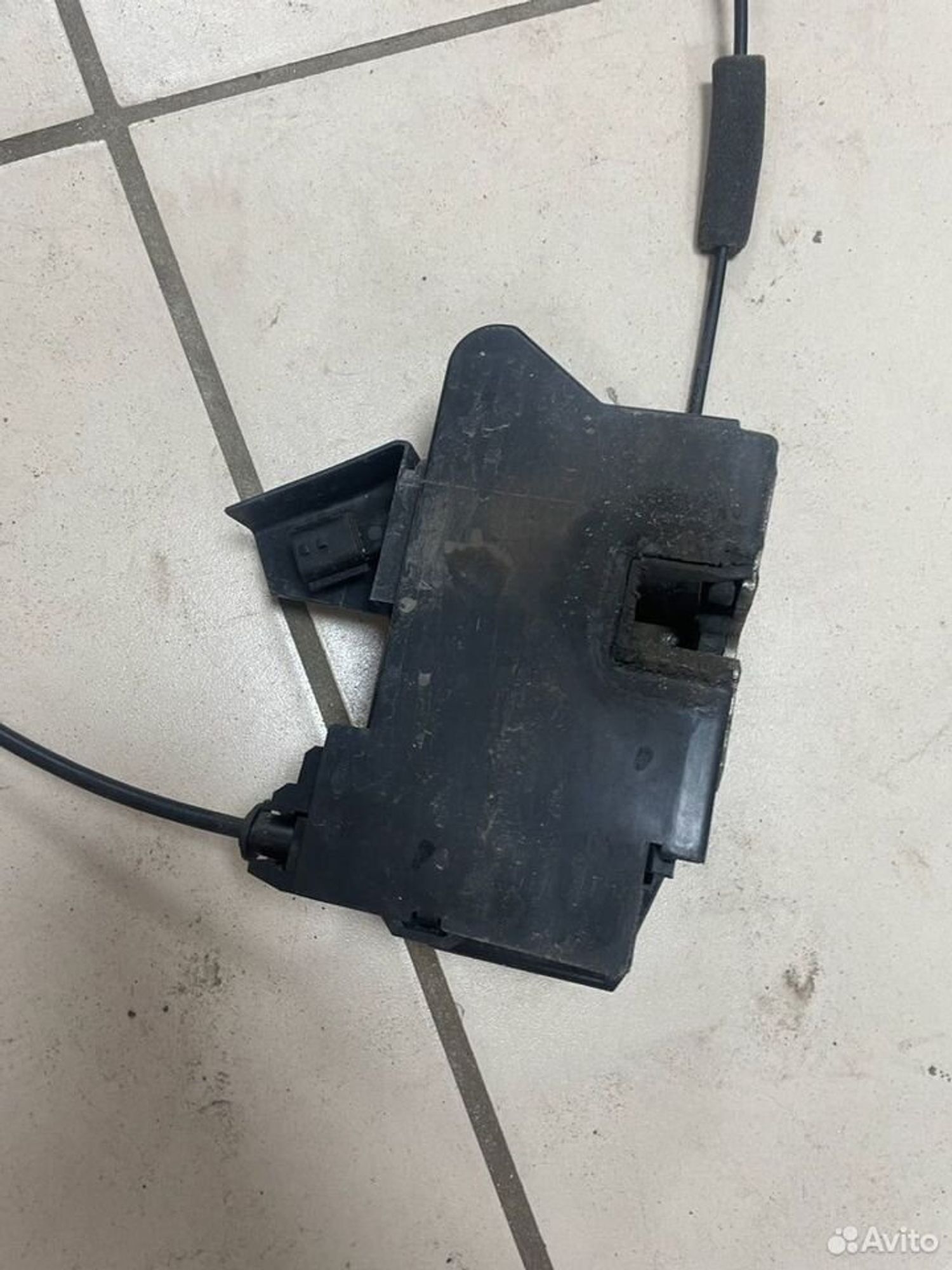 Замок передний правый LADA Vesta, 2000 рублей, Тамбов