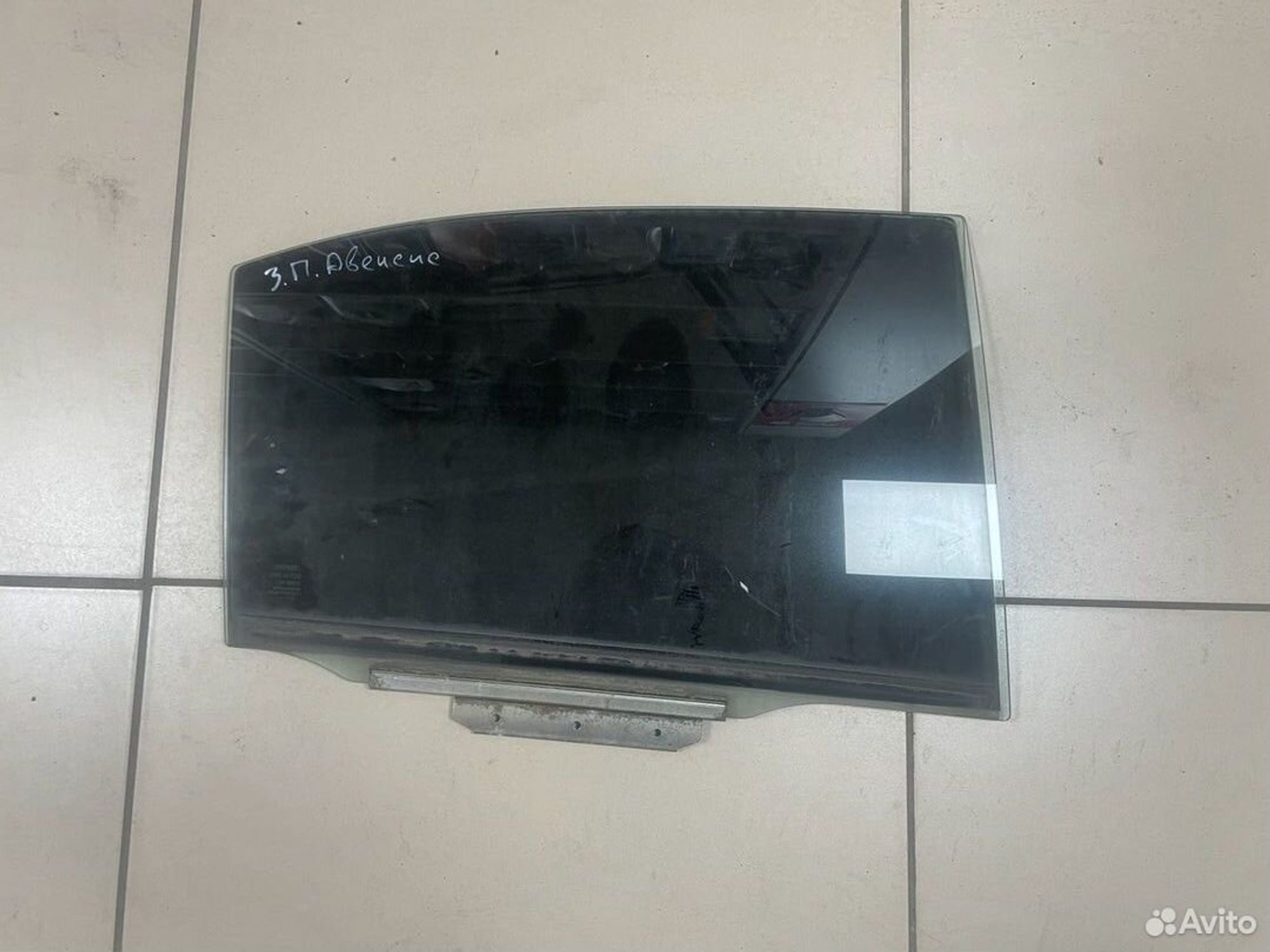Стёкла задние Toyota Avensis T250 седан, 1000 рублей, Тамбов