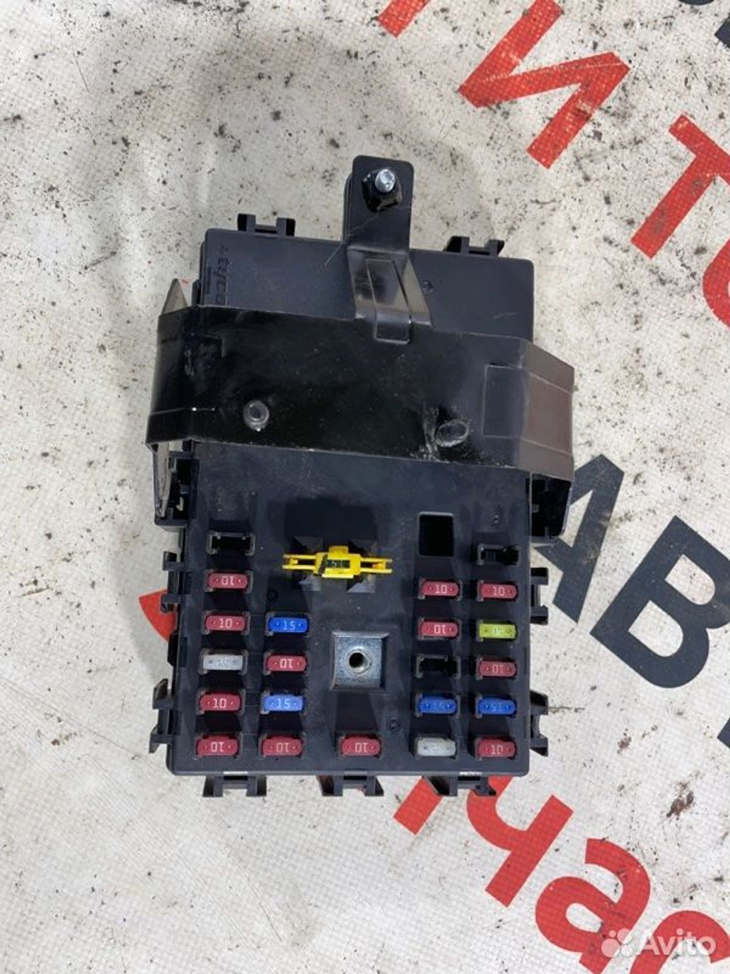 https://ycs.partsauto.market/partsauto-images/thmbs/afb38d96ab8c9795ecac00e406b21163/d6cc582323910a6ac7eeab17faff1879/99991dc444b6b9c78e509913d85c3f38.jpg