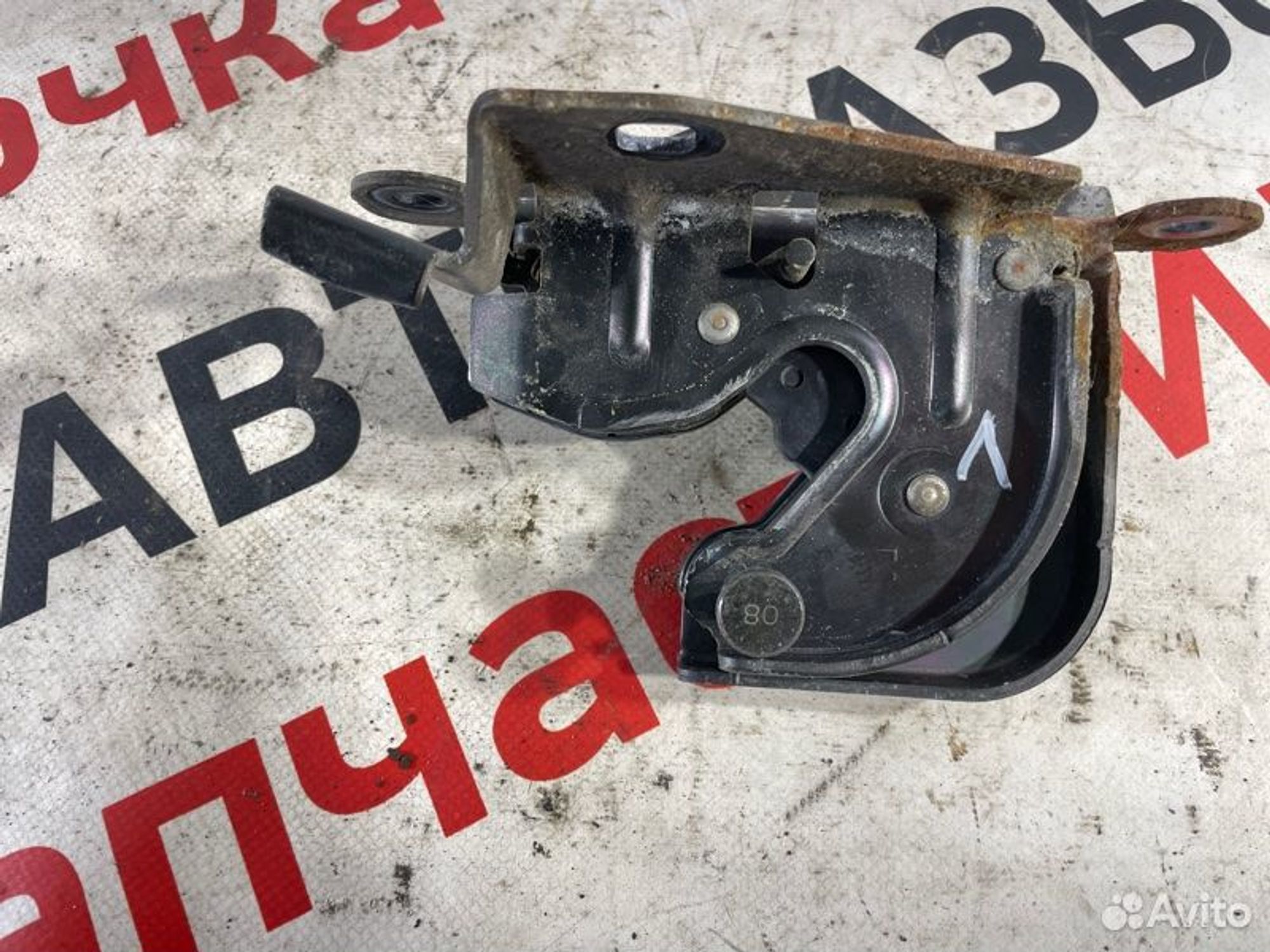 https://ycs.partsauto.market/partsauto-images/thmbs/afb38d96ab8c9795ecac00e406b21163/e858308d863fc78eb0944e75efddd4d3/8ac3b4eb5bdfd137c11e041776dccc17.jpg