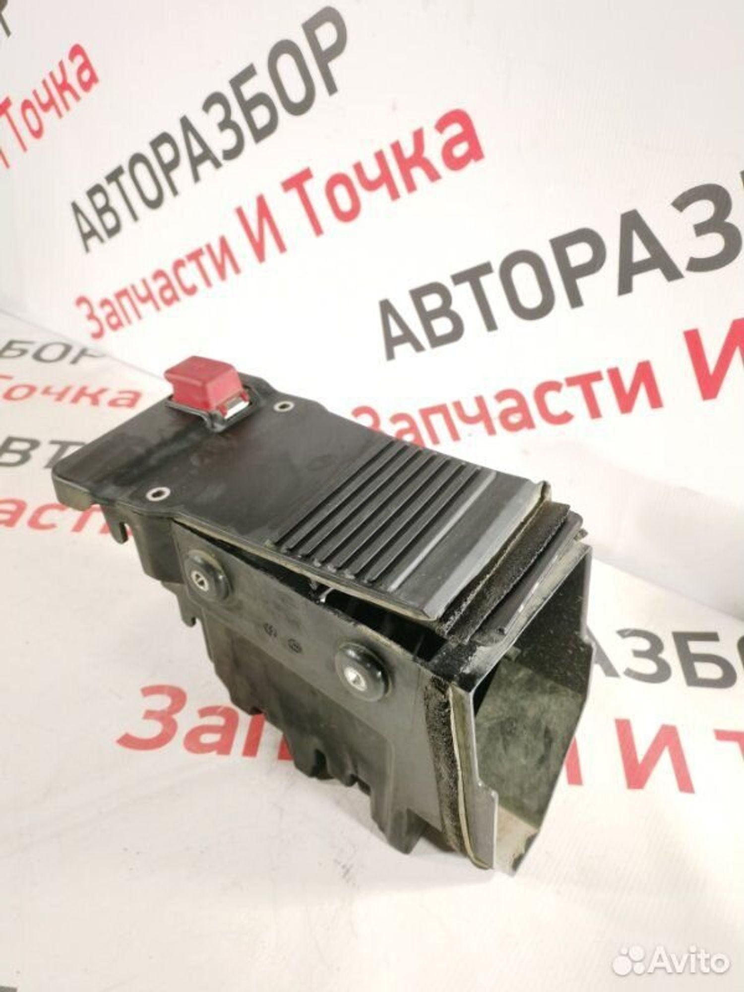 https://ycs.partsauto.market/partsauto-images/thmbs/afb38d96ab8c9795ecac00e406b21163/fed1e002155c24105ebe47ab92e50dc0/60276a7ec955327ca77f5e238aa7a43d.jpg