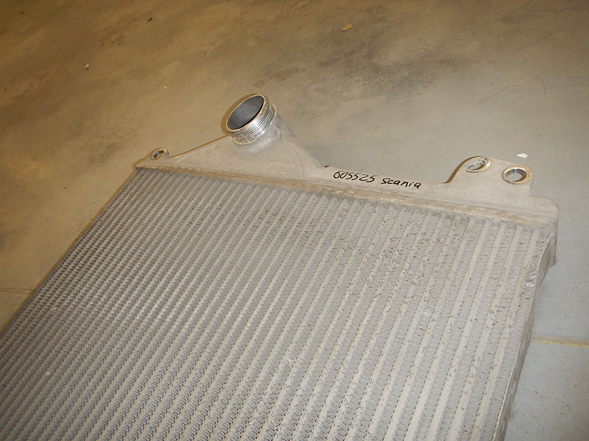 https://ycs.partsauto.market/partsauto-images/thmbs/b135e93f2d106a11df5e4386431c5e55/024ef86323ab6ebc83c402c77fc580bd/0e05dd10d46da161035b4fbb271ebe41.jpg