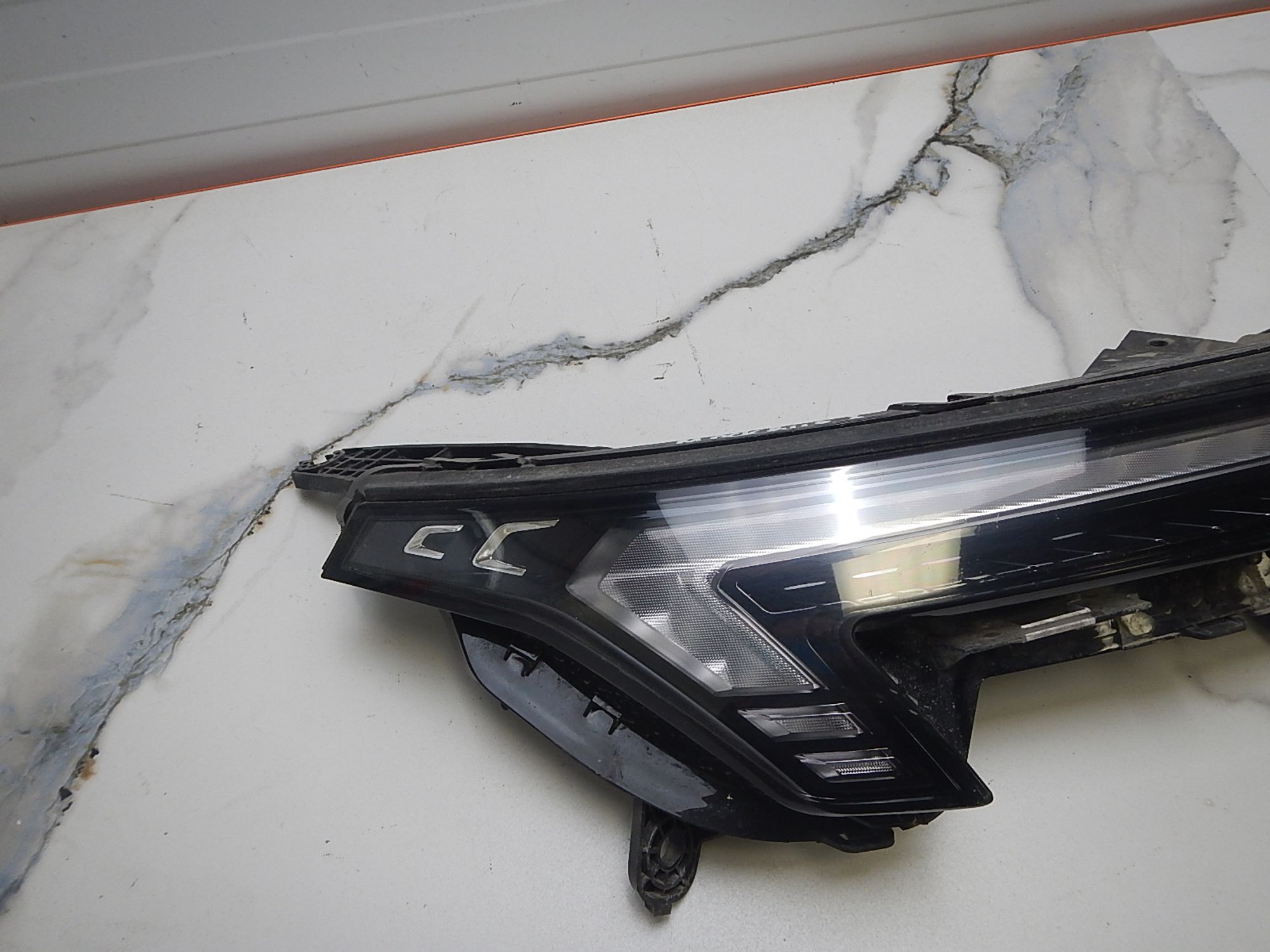 https://ycs.partsauto.market/partsauto-images/thmbs/b135e93f2d106a11df5e4386431c5e55/034e107d4f0a63aff7b4537f1952ab5f/85da8be6b4f08ff737818e5cac2a7536.jpg