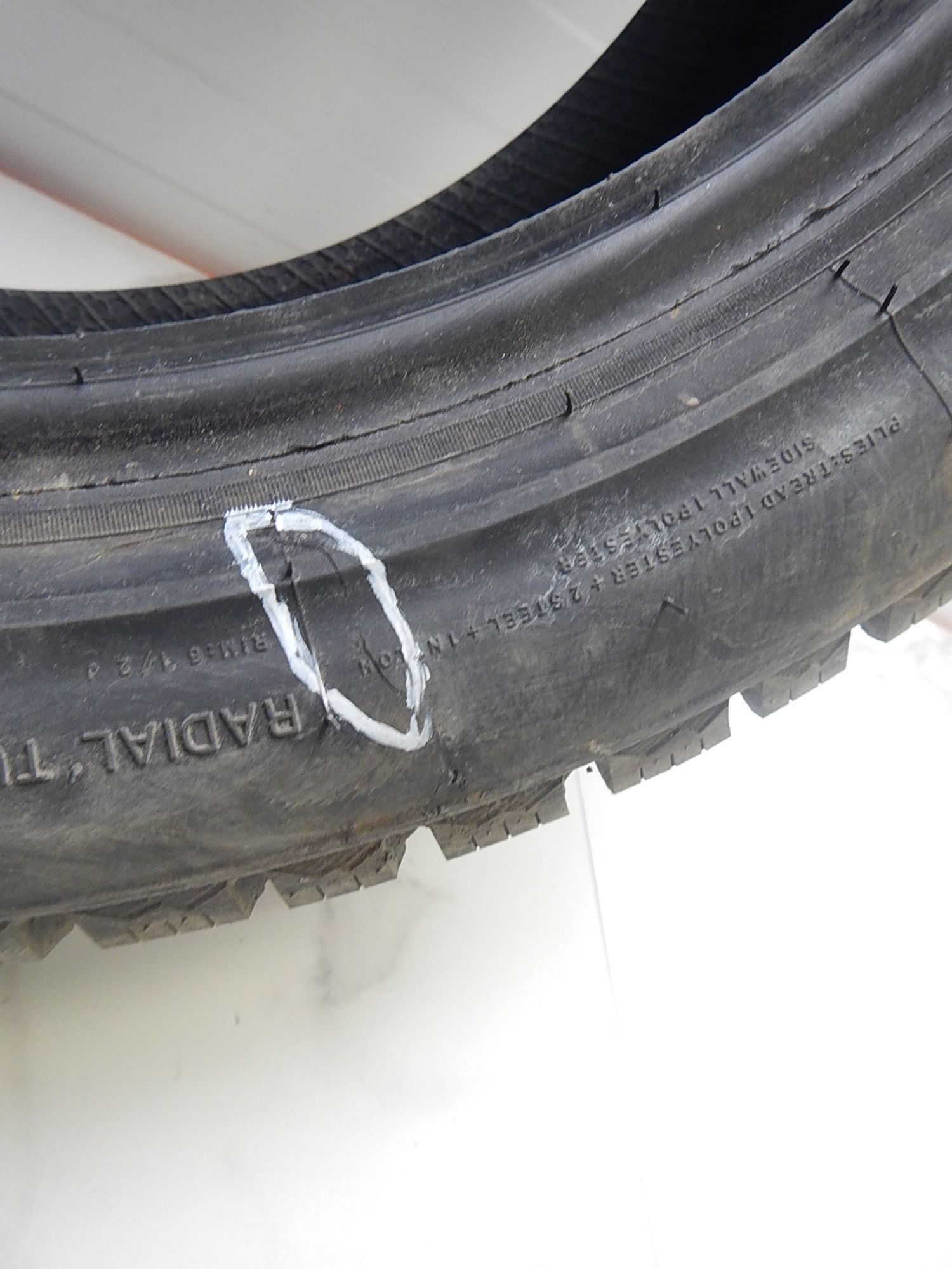 https://ycs.partsauto.market/partsauto-images/thmbs/b135e93f2d106a11df5e4386431c5e55/074388e5447ae465789d2f6a365185fb/8a8bec7508ccab265aa1bcd9ee6f7b7b.jpg