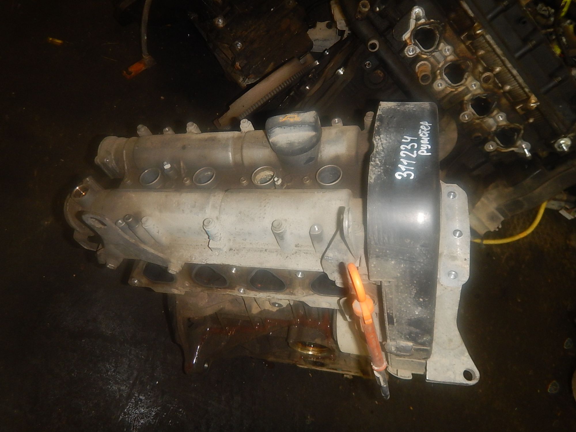 https://ycs.partsauto.market/partsauto-images/thmbs/b135e93f2d106a11df5e4386431c5e55/07a1c89a0a9aa4ce95b46c6ea76333eb/9fe9beb717d18d8264a57005ac0e49d7.jpg