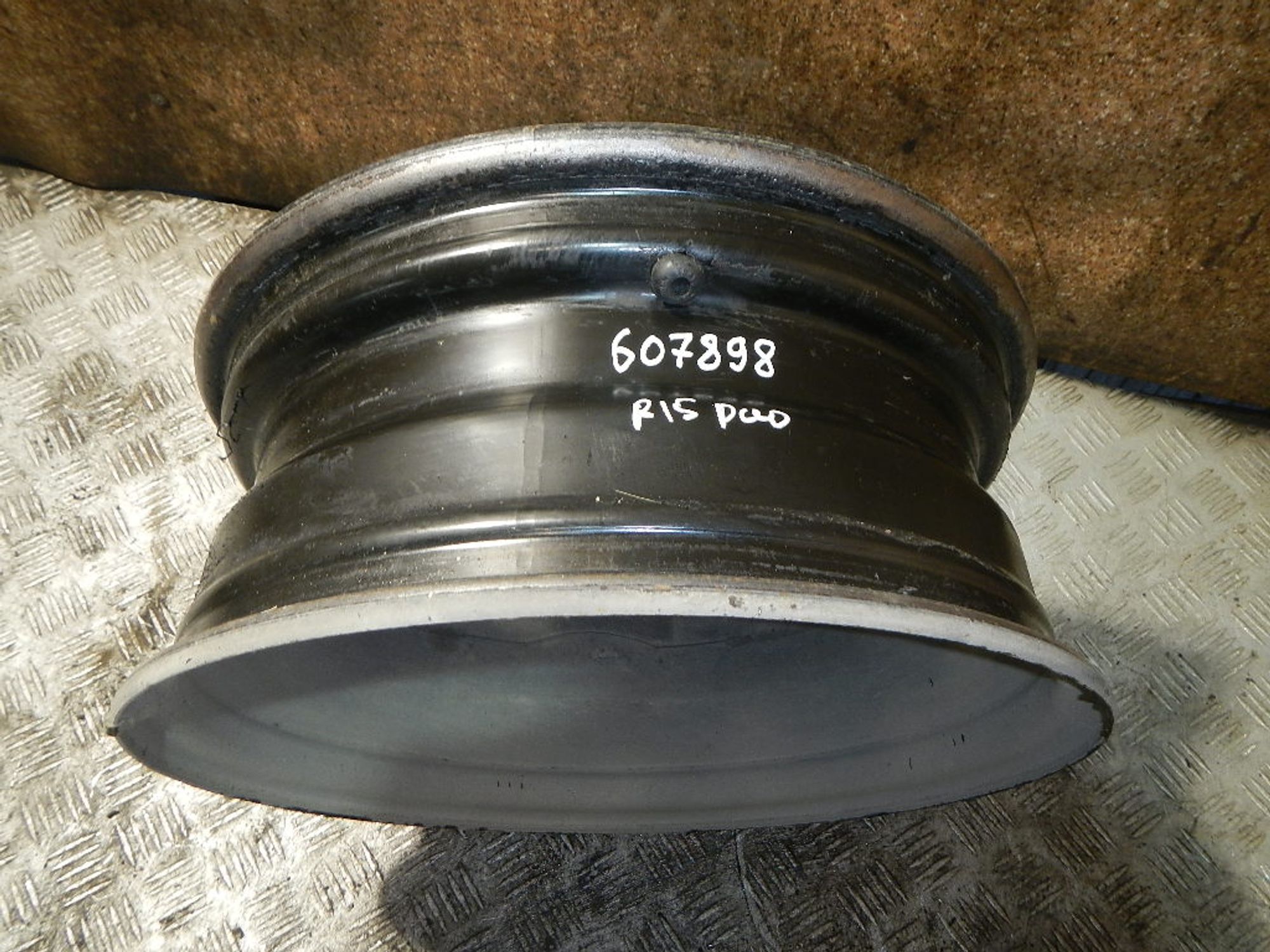 https://ycs.partsauto.market/partsauto-images/thmbs/b135e93f2d106a11df5e4386431c5e55/0821ed0ea58685275e36c1fb8b312108/9fe55dacd26fc818badb101b6a61d9d8.jpg