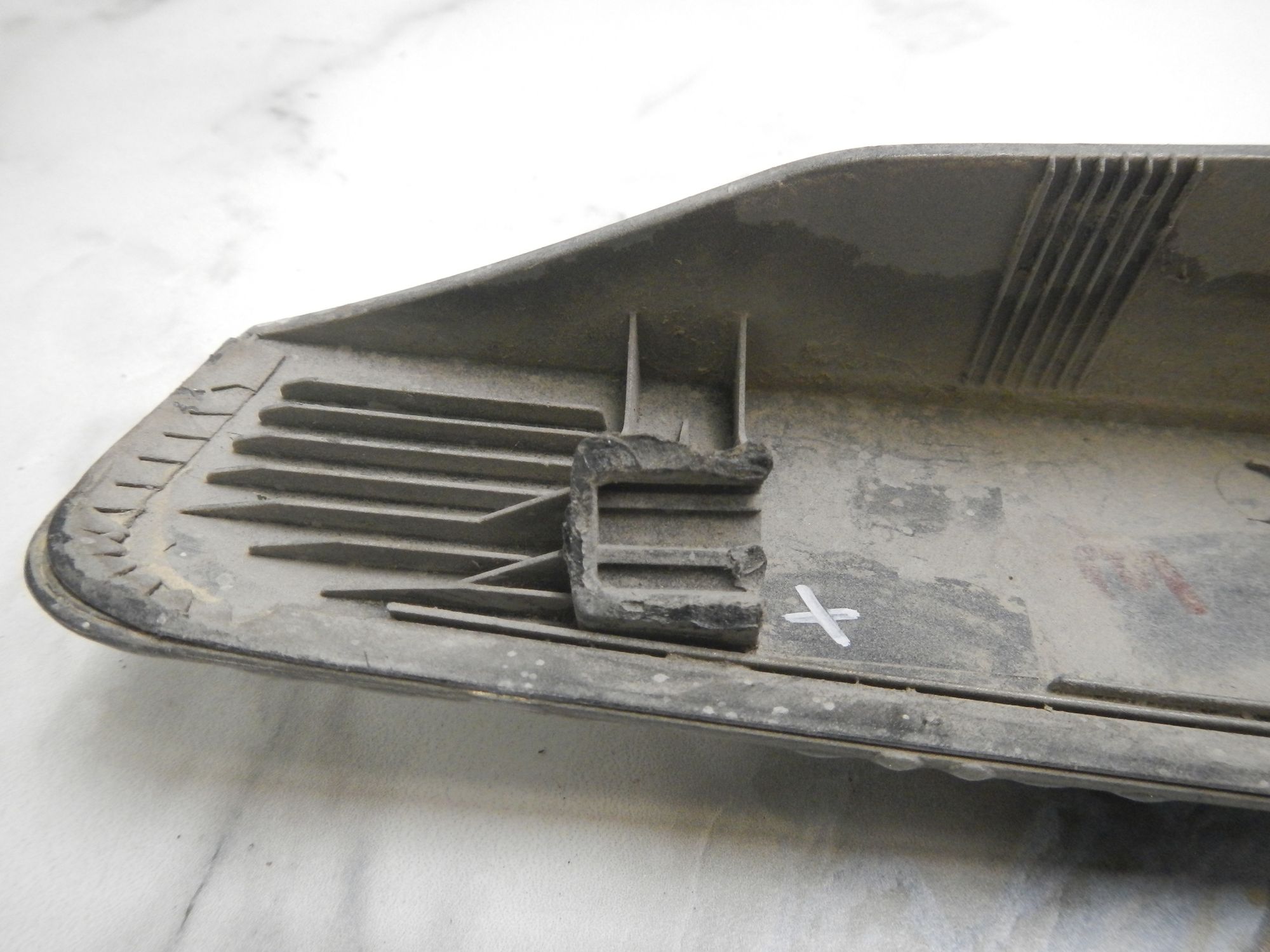 https://ycs.partsauto.market/partsauto-images/thmbs/b135e93f2d106a11df5e4386431c5e55/09a0c8c85b9509fc83ffbd07b9fe9667/fa7787a3f1bb3227716ddff30681a2fc.jpg