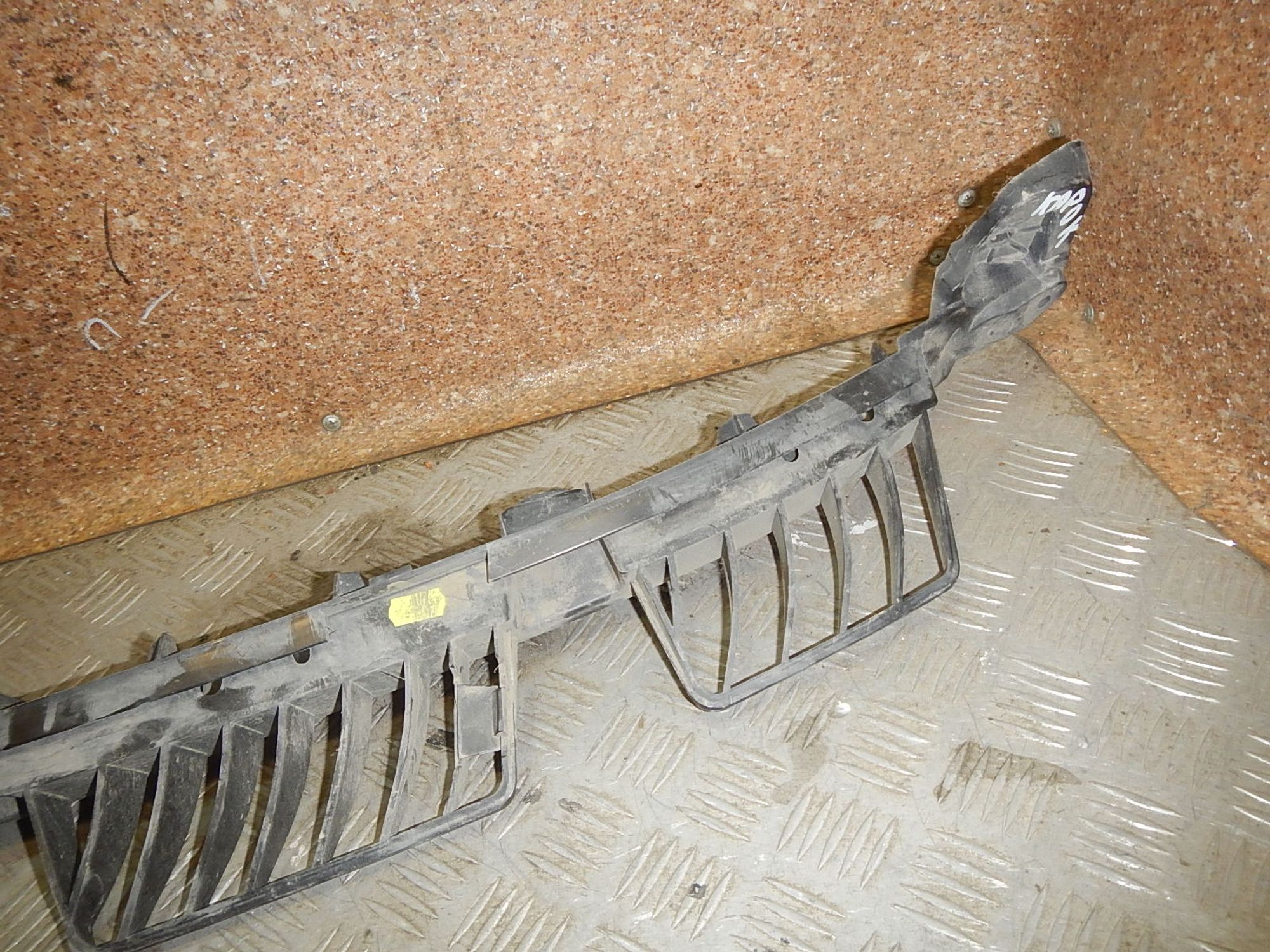 https://ycs.partsauto.market/partsauto-images/thmbs/b135e93f2d106a11df5e4386431c5e55/0a030ac70bbd316dafaeaa6bed7140ec/f39af444b478bfb0f16917b8f5016017.jpg