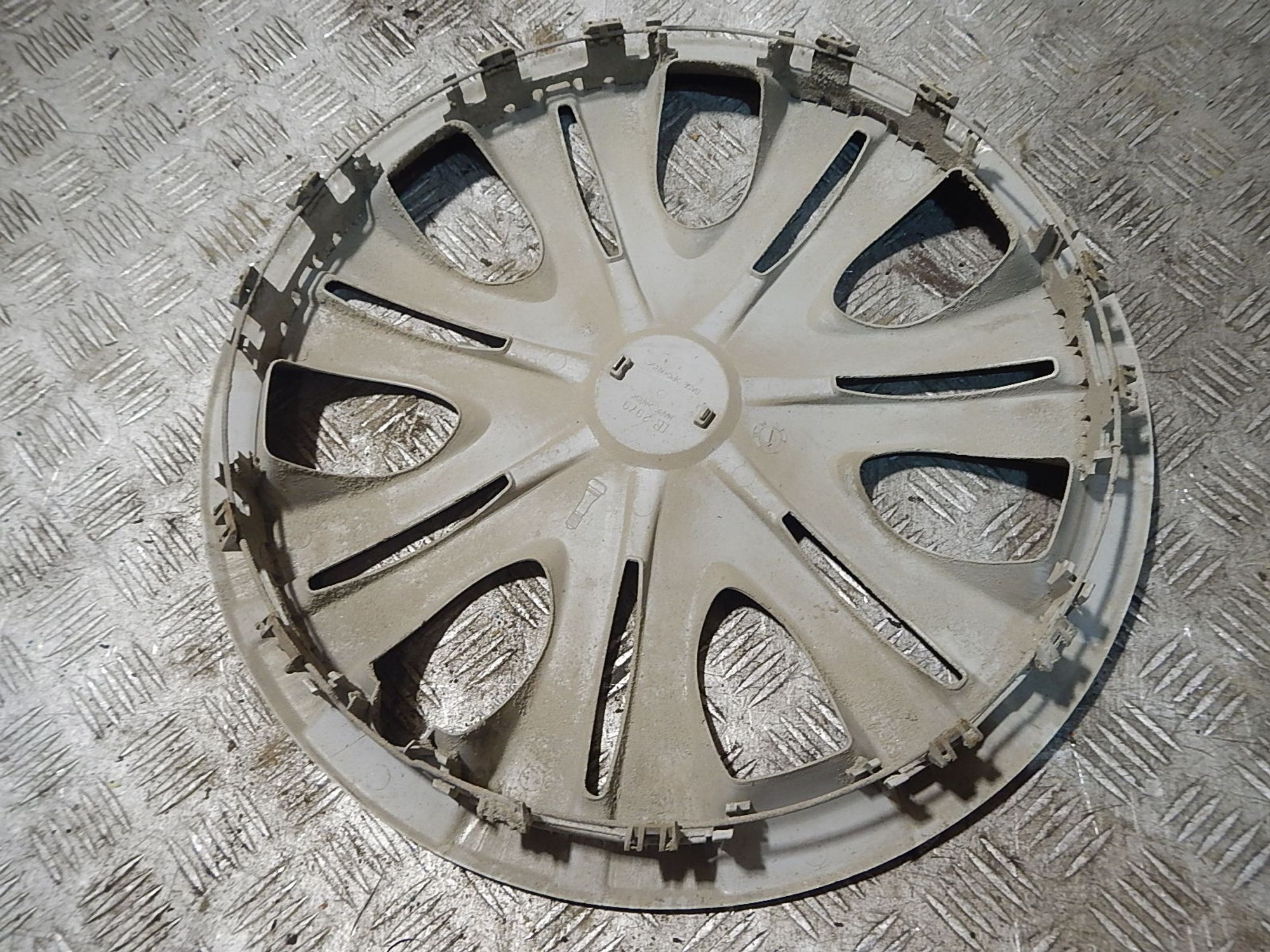 https://ycs.partsauto.market/partsauto-images/thmbs/b135e93f2d106a11df5e4386431c5e55/0cd431819e2f9d96234c03546f404549/1f1ea05e50e2eb549361ba1e4ab48938.jpg