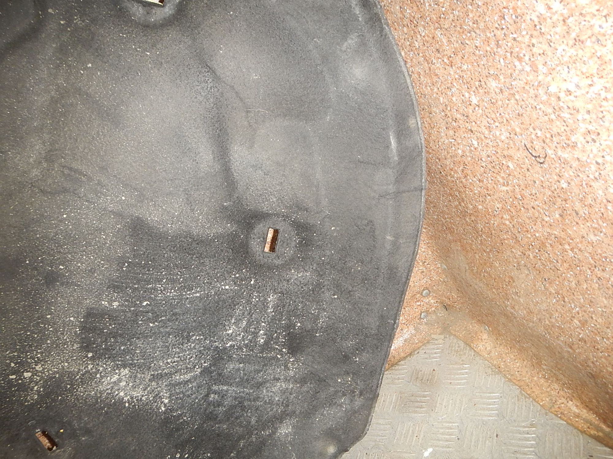 https://ycs.partsauto.market/partsauto-images/thmbs/b135e93f2d106a11df5e4386431c5e55/0d14b605014caa255dd23595a5649dc9/a56bcbaf741bee2a003ecc8cca86d556.jpg