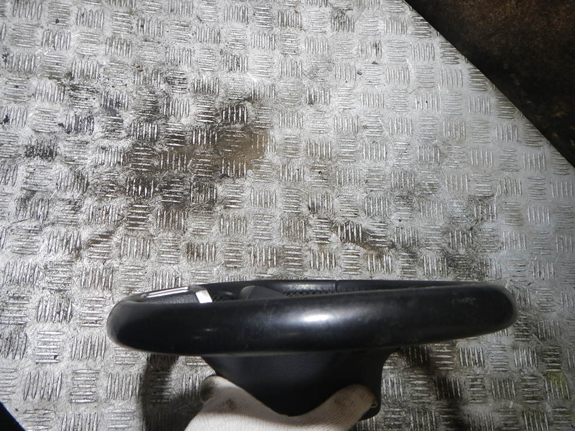 https://ycs.partsauto.market/partsauto-images/thmbs/b135e93f2d106a11df5e4386431c5e55/0df219c19b35526bc332bc436fe7a320/015666ee68749c7f44eed1678a01651f.jpg