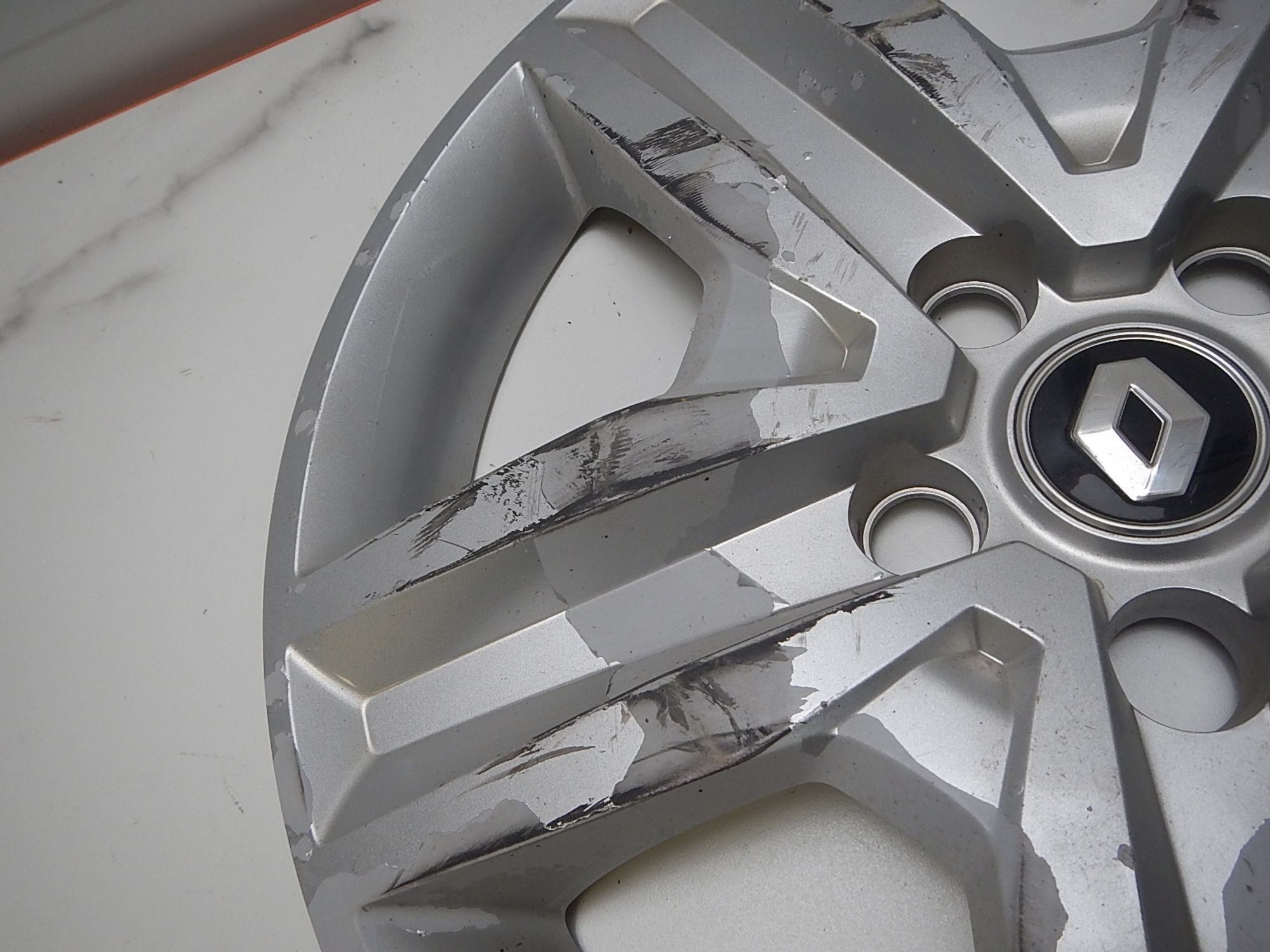 https://ycs.partsauto.market/partsauto-images/thmbs/b135e93f2d106a11df5e4386431c5e55/0f00acad151e3bb2525ad08e89968a89/24d41da76c5200d50f36cb5d8595d2ea.jpg