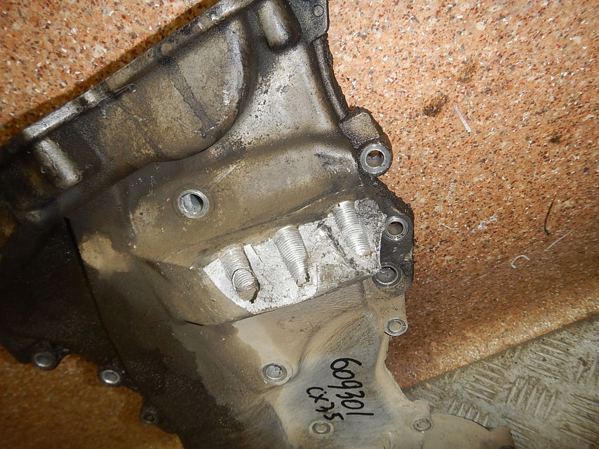 https://ycs.partsauto.market/partsauto-images/thmbs/b135e93f2d106a11df5e4386431c5e55/10beb048a52b42104cdd5cce8b37fa83/8930e410230b26ffd6e912f625b9a58f.jpg
