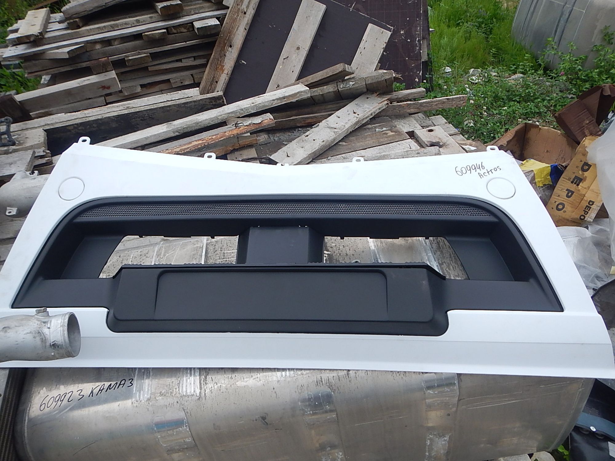 https://ycs.partsauto.market/partsauto-images/thmbs/b135e93f2d106a11df5e4386431c5e55/181a7e2fd7768993e46152aa84c0840a/a9314c8f763b18c610be6eb373ebce86.jpg