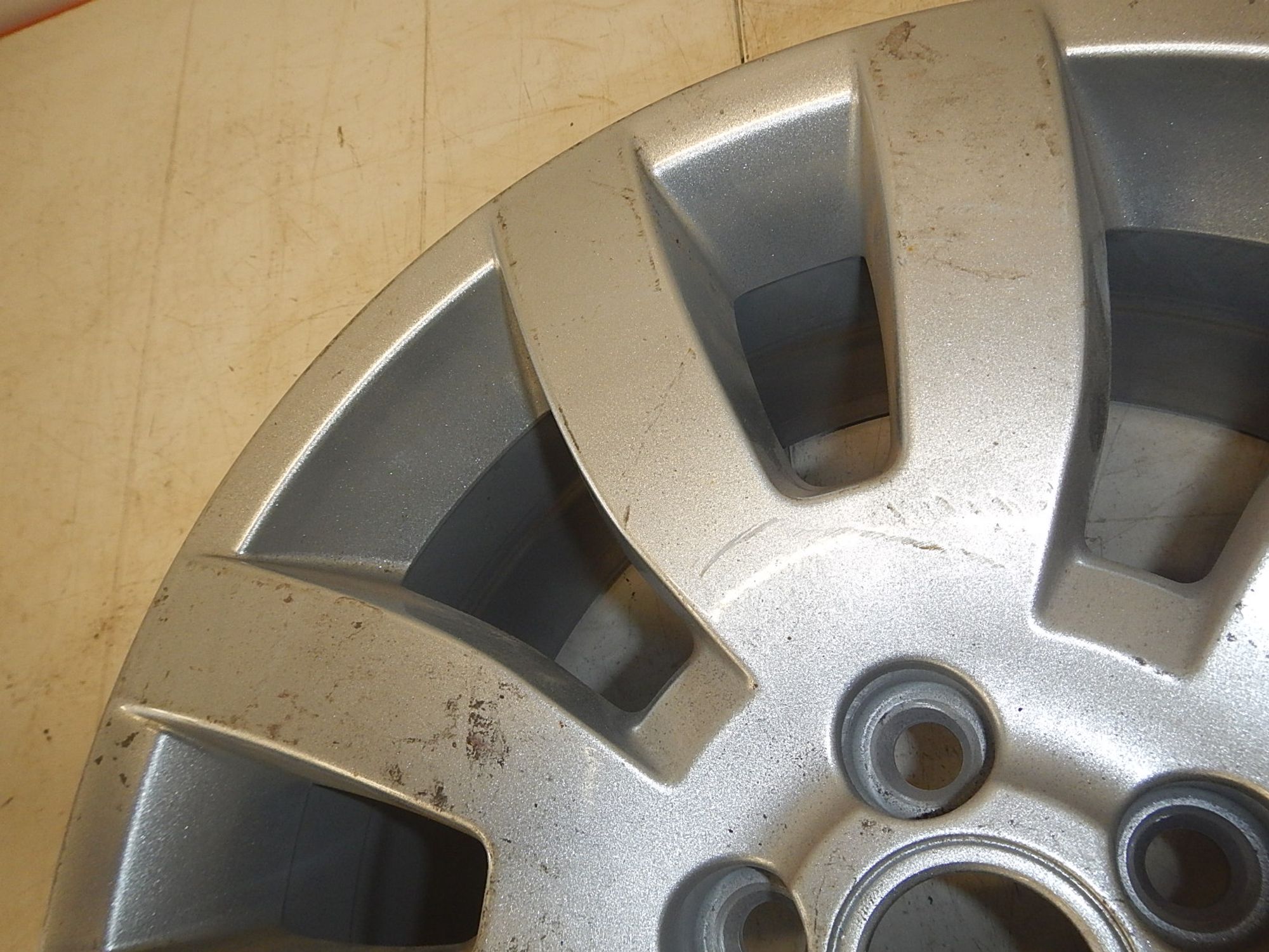 https://ycs.partsauto.market/partsauto-images/thmbs/b135e93f2d106a11df5e4386431c5e55/19161ed67e379e636eb38353e84b7fab/3b46d76181a046a7d7dc5677d699f0a5.jpg