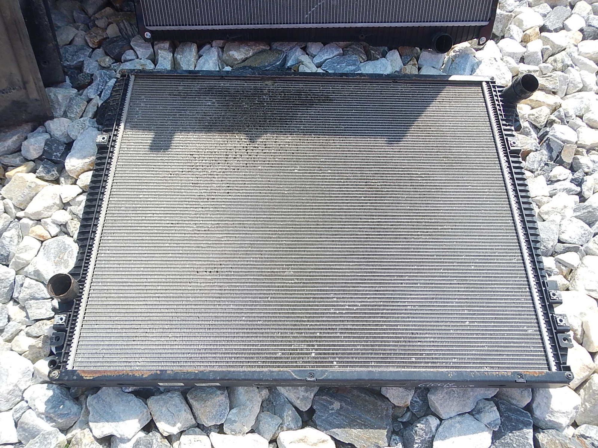 https://ycs.partsauto.market/partsauto-images/thmbs/b135e93f2d106a11df5e4386431c5e55/1b57391e7ba9ef50b6387e35148f97aa/6ae5f02cfb94b2c335bf5fe8c1986998.jpg