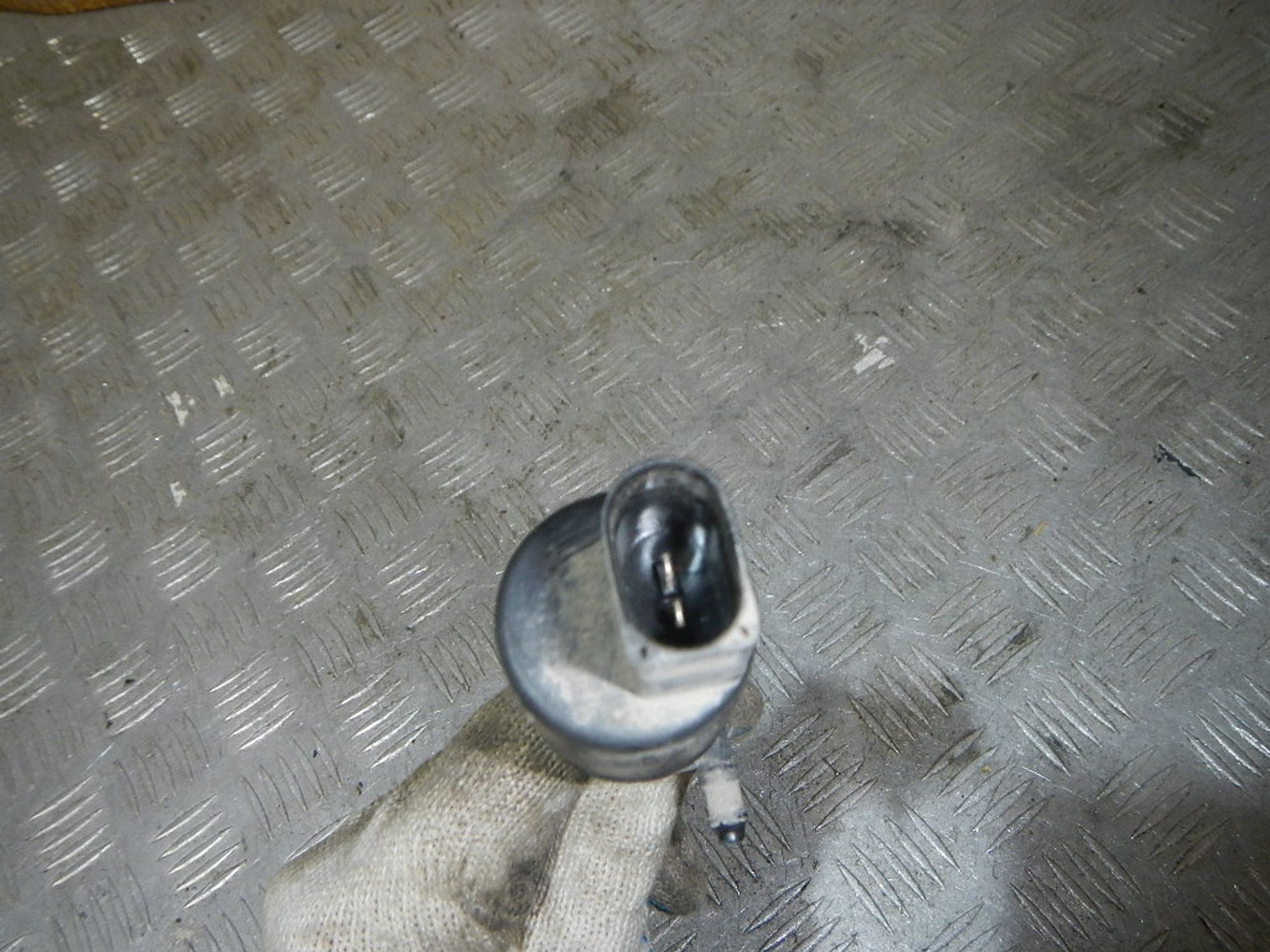 https://ycs.partsauto.market/partsauto-images/thmbs/b135e93f2d106a11df5e4386431c5e55/1d207522d553d3e64ae22b255d4df535/7c7d782d6a7f32387c9a3d68f7edb019.jpg