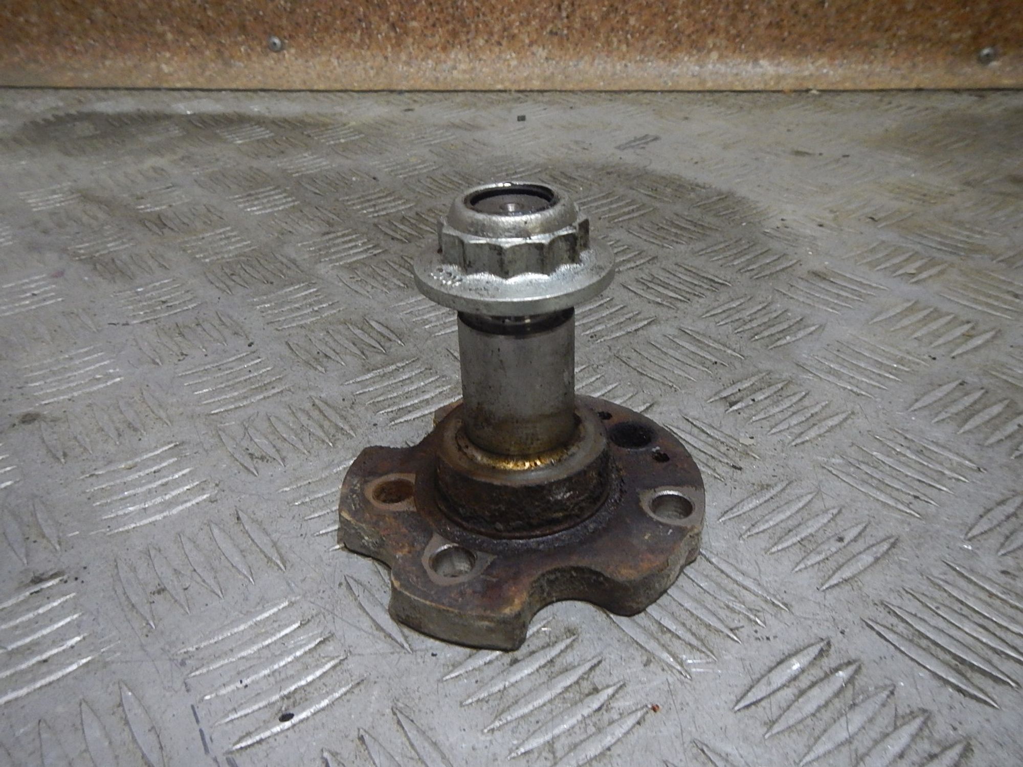 https://ycs.partsauto.market/partsauto-images/thmbs/b135e93f2d106a11df5e4386431c5e55/20edfb2028a0e1290b72263a78734c9c/0c5f95e4443aa019ea1aef66bc34f4d0.jpg