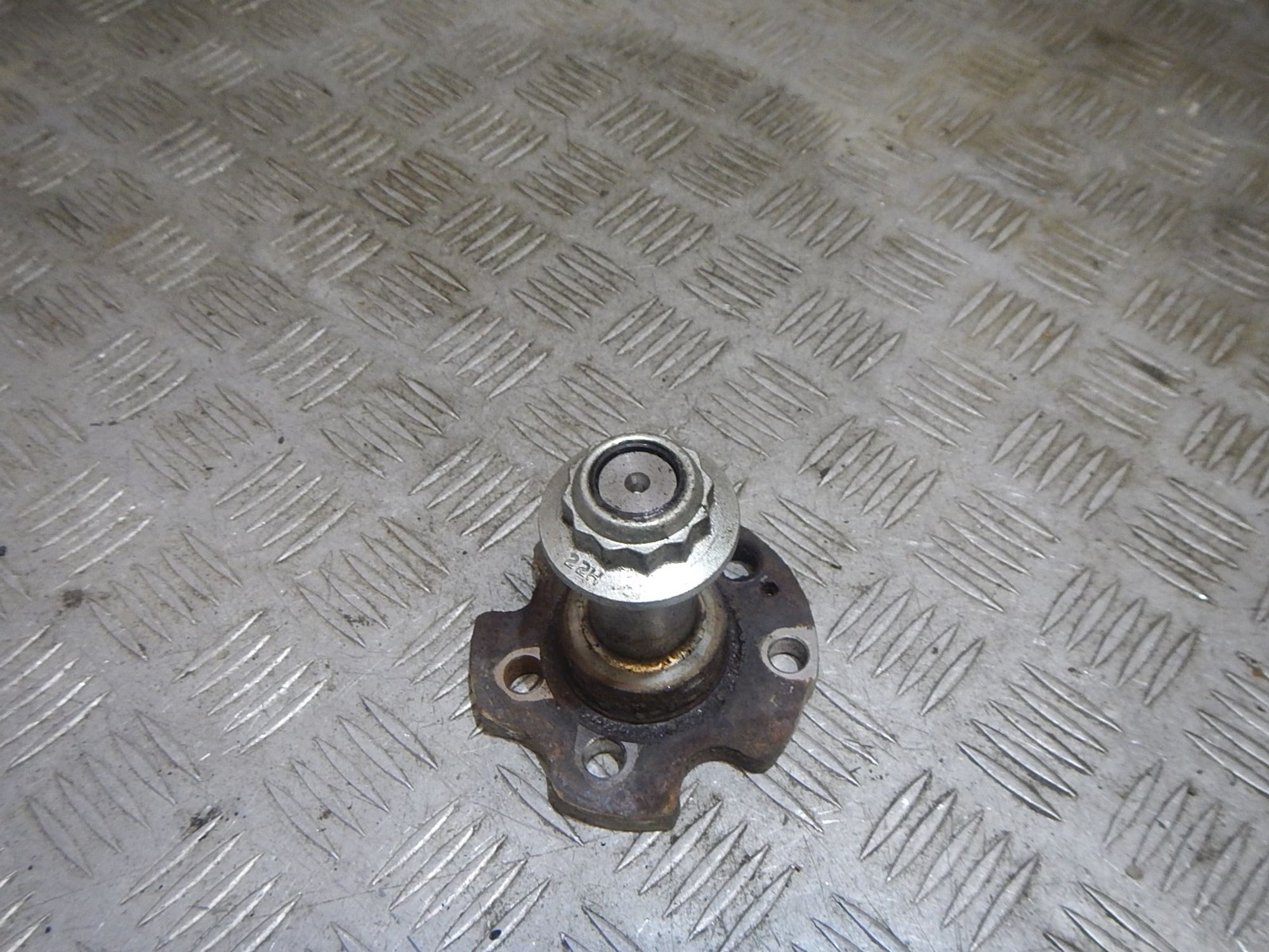 https://ycs.partsauto.market/partsauto-images/thmbs/b135e93f2d106a11df5e4386431c5e55/20edfb2028a0e1290b72263a78734c9c/edef8dbfe43db3ad53abe81d2e48f2aa.jpg