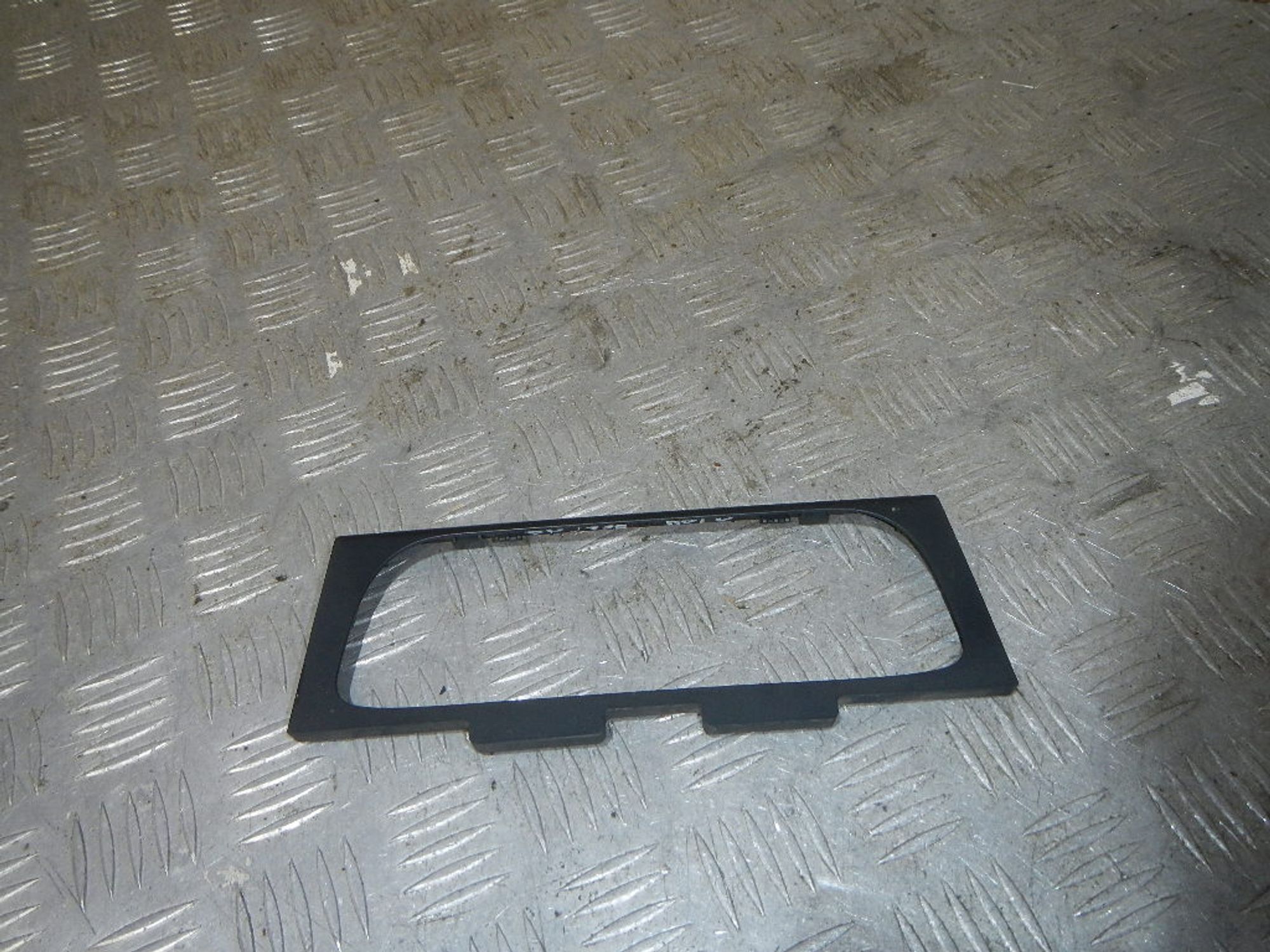 https://ycs.partsauto.market/partsauto-images/thmbs/b135e93f2d106a11df5e4386431c5e55/2730d256114f49d7ab5409209b804887/07484c47a427634d6e561fbd979f4d39.jpg