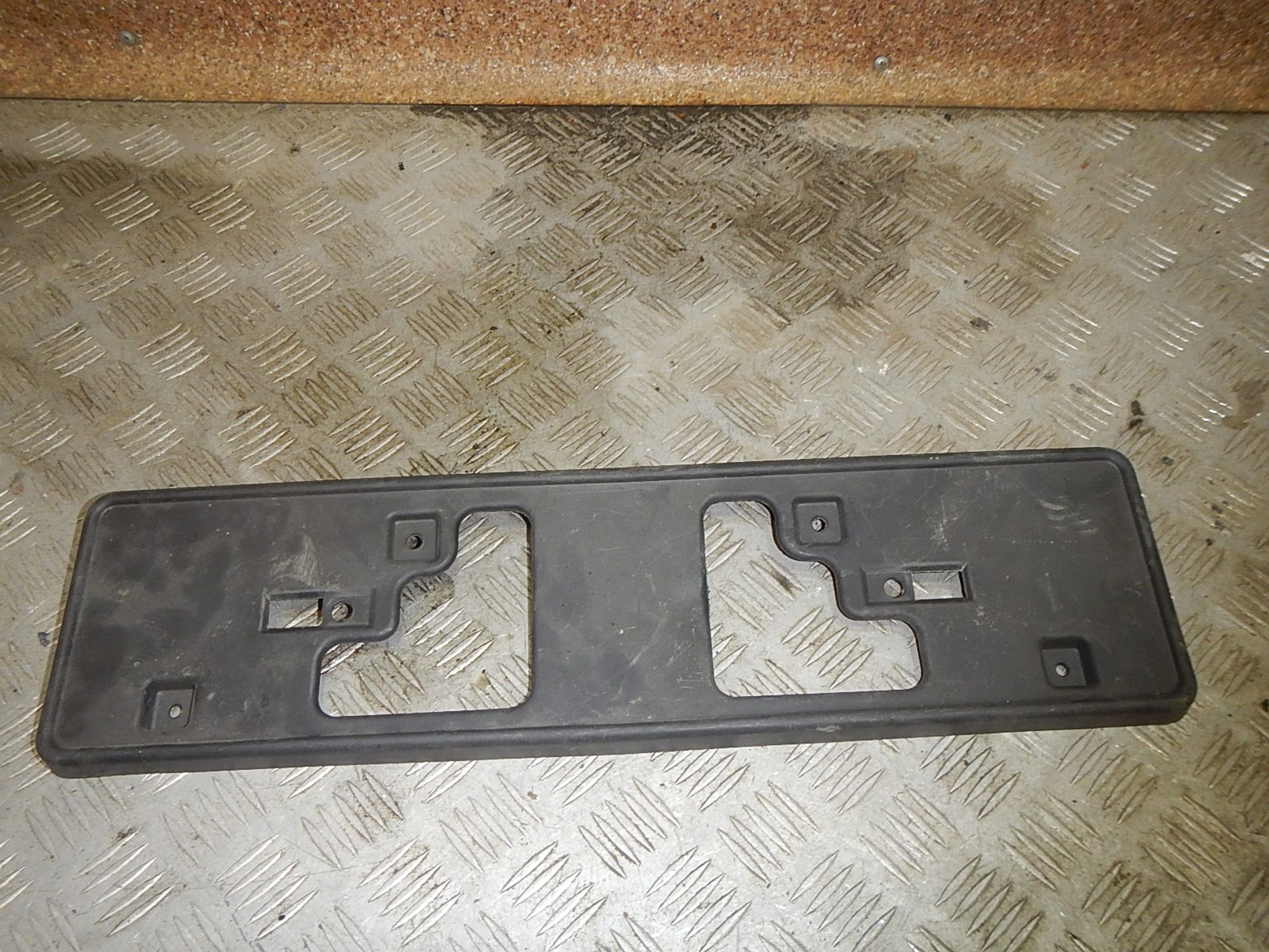 https://ycs.partsauto.market/partsauto-images/thmbs/b135e93f2d106a11df5e4386431c5e55/27e81b398efbacd5d34812db088bf77b/1f1f1f7af93acd5d6ac3e67620347028.jpg