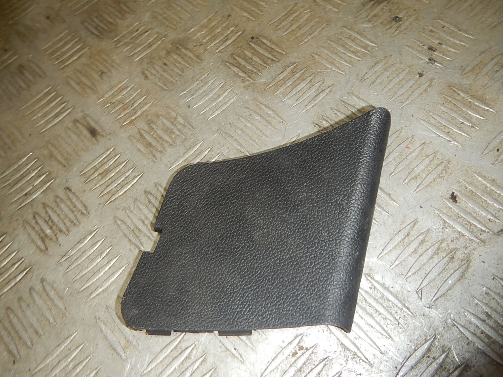 https://ycs.partsauto.market/partsauto-images/thmbs/b135e93f2d106a11df5e4386431c5e55/2838d0ee5195bb623033829640bc11ef/3e8a222a0b3afda4e07f04e3dabebb89.jpg