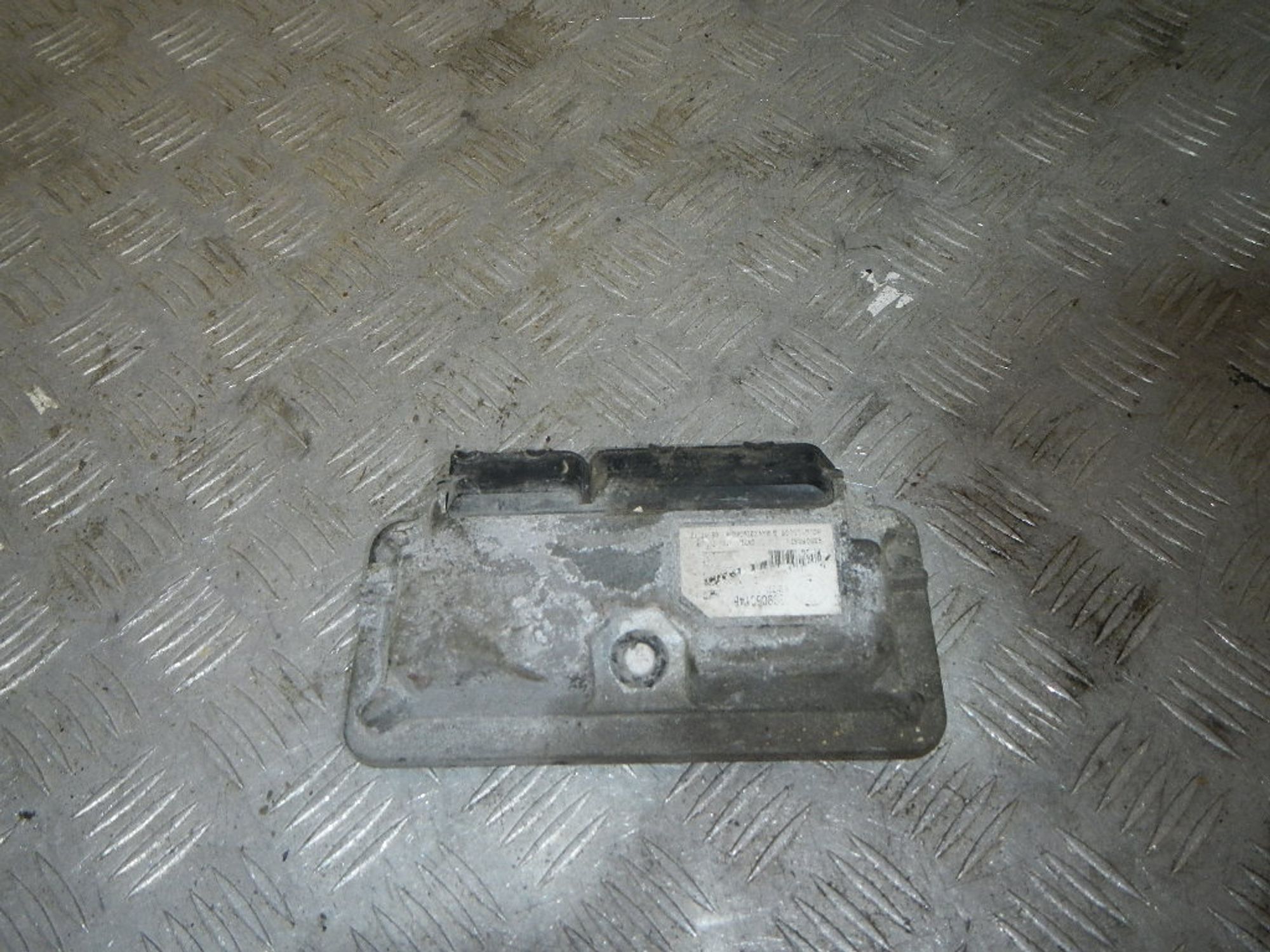 https://ycs.partsauto.market/partsauto-images/thmbs/b135e93f2d106a11df5e4386431c5e55/2a2fea1f3e0afbcab35cb7aeee4748a0/ab4d3696d91b5a76f563413ba77d3584.jpg