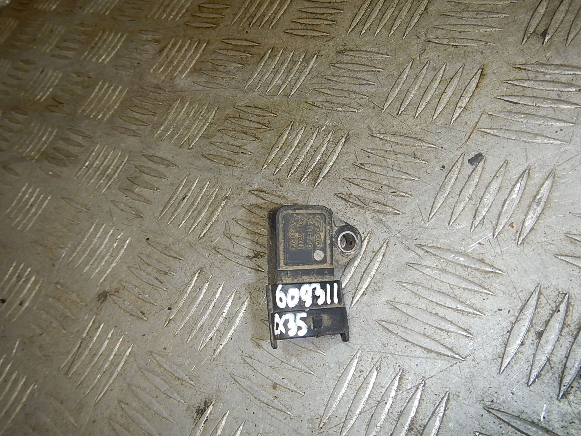 https://ycs.partsauto.market/partsauto-images/thmbs/b135e93f2d106a11df5e4386431c5e55/2bb506858ce6d66c5178c853a0a87beb/b87decc372ed568c0b4571c635312d7b.jpg
