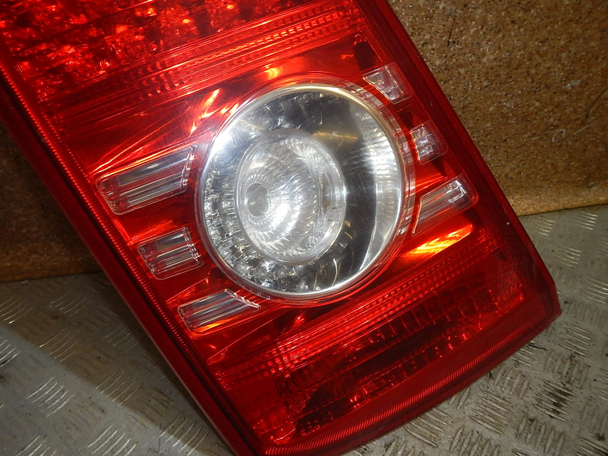 https://ycs.partsauto.market/partsauto-images/thmbs/b135e93f2d106a11df5e4386431c5e55/2c6201805839faac55b3889a32e5e9d1/14361ca46152801fd53b65321cec66db.jpg