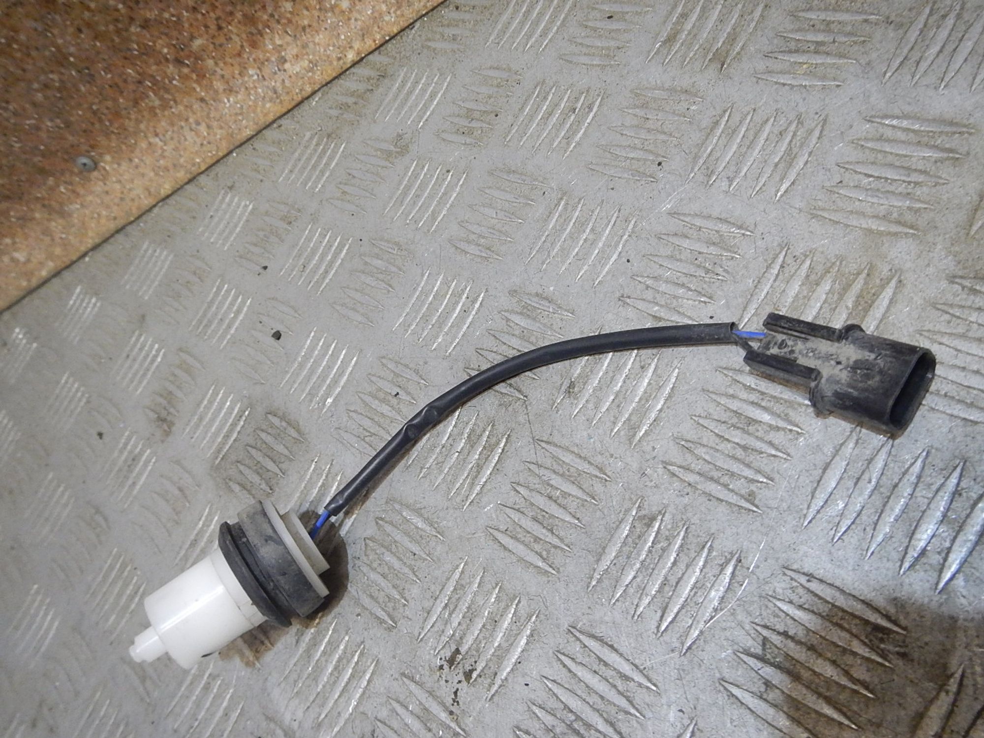https://ycs.partsauto.market/partsauto-images/thmbs/b135e93f2d106a11df5e4386431c5e55/3082cfacbbc79df9ae09c51c05ca99df/02f2c8ac8f781e65809faa038f78d996.jpg