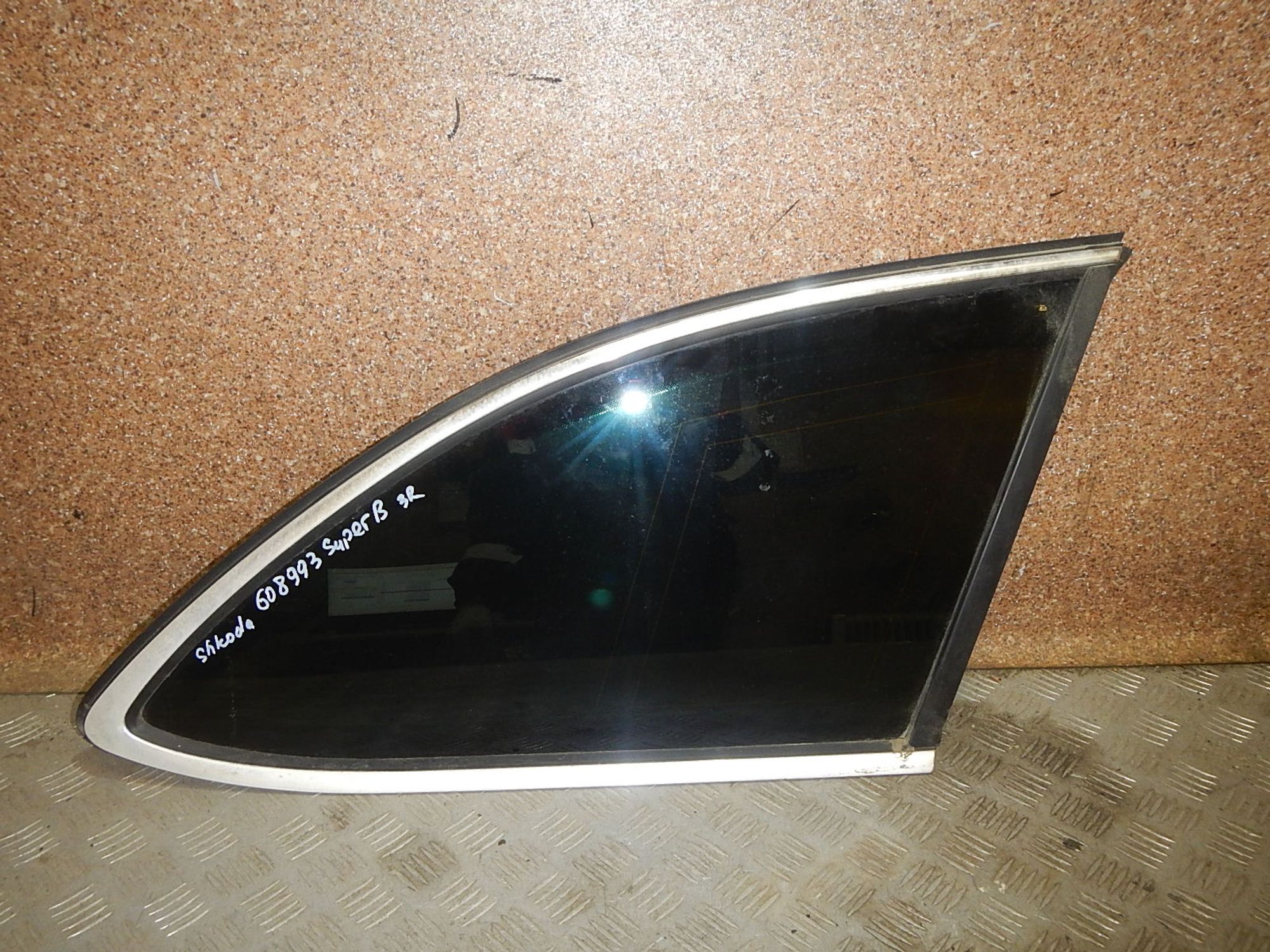 https://ycs.partsauto.market/partsauto-images/thmbs/b135e93f2d106a11df5e4386431c5e55/3625851ffdedb42242e39766c2b9f964/827b68afbea95b4c7b6625cdd8f05be3.jpg