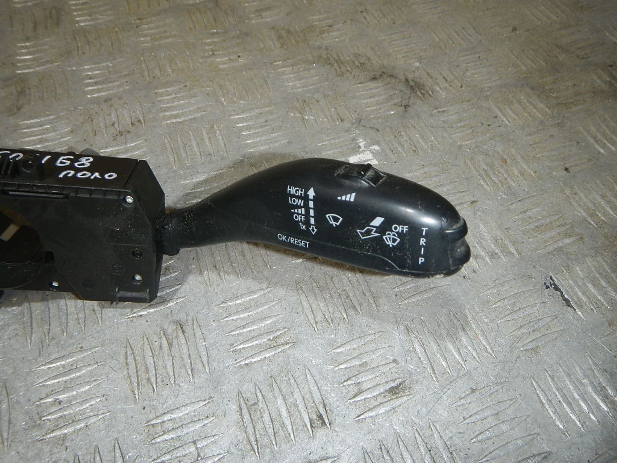 https://ycs.partsauto.market/partsauto-images/thmbs/b135e93f2d106a11df5e4386431c5e55/380ffe98f50d517f83f63ca9fd493057/dadc188b50859012050c71d4ed1cf4e2.jpg