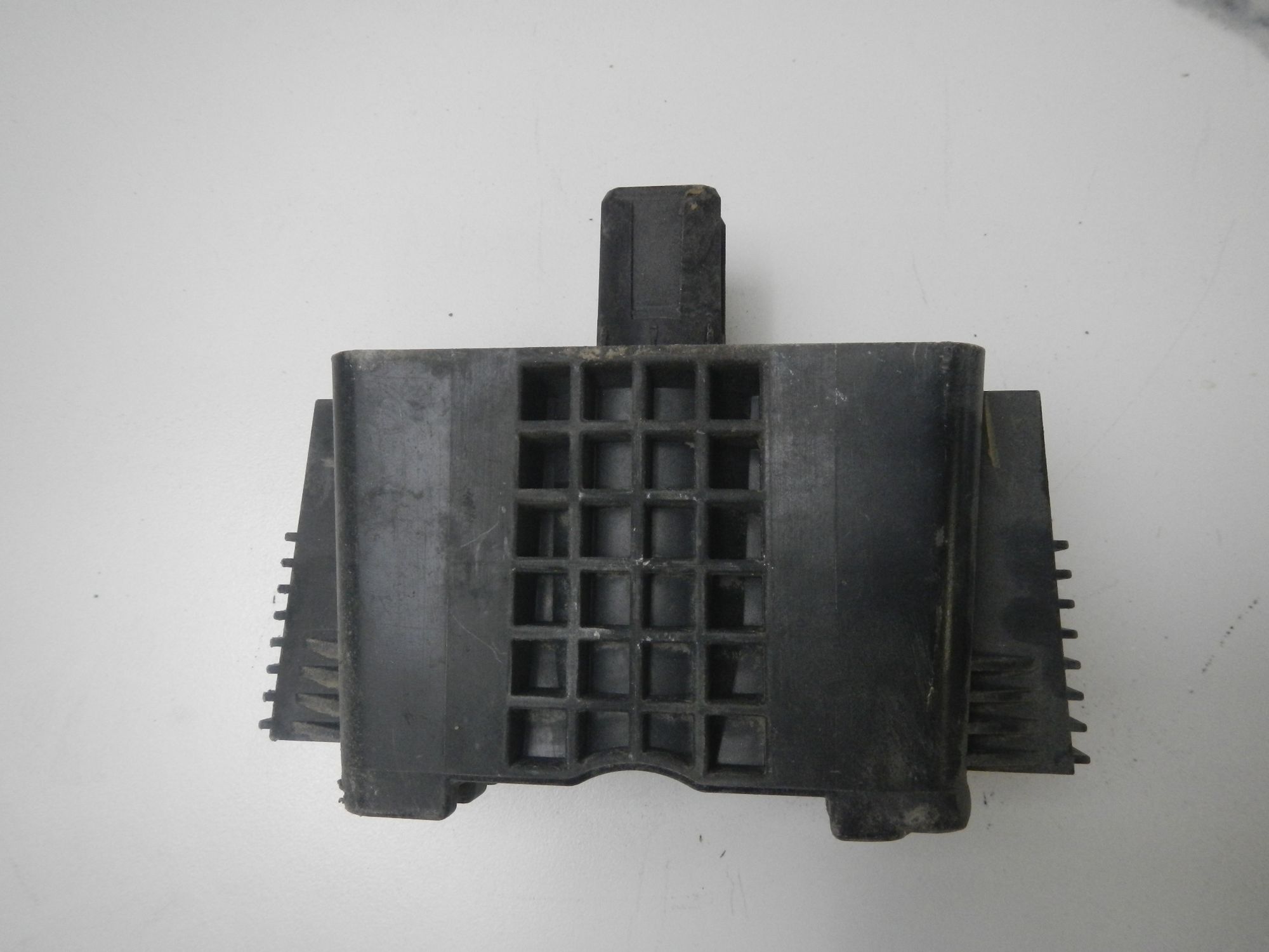 https://ycs.partsauto.market/partsauto-images/thmbs/b135e93f2d106a11df5e4386431c5e55/40dbab38e3e6afbb6c050b57b0c51c4d/4588dc721e7736a524a6715159d903ad.jpg