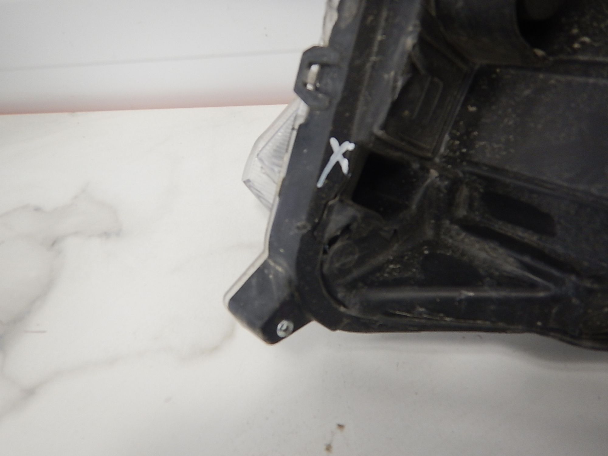https://ycs.partsauto.market/partsauto-images/thmbs/b135e93f2d106a11df5e4386431c5e55/467f609fc5882d9b07ba261a95d47929/1bb9cd270d1d2550076aaf9437947907.jpg