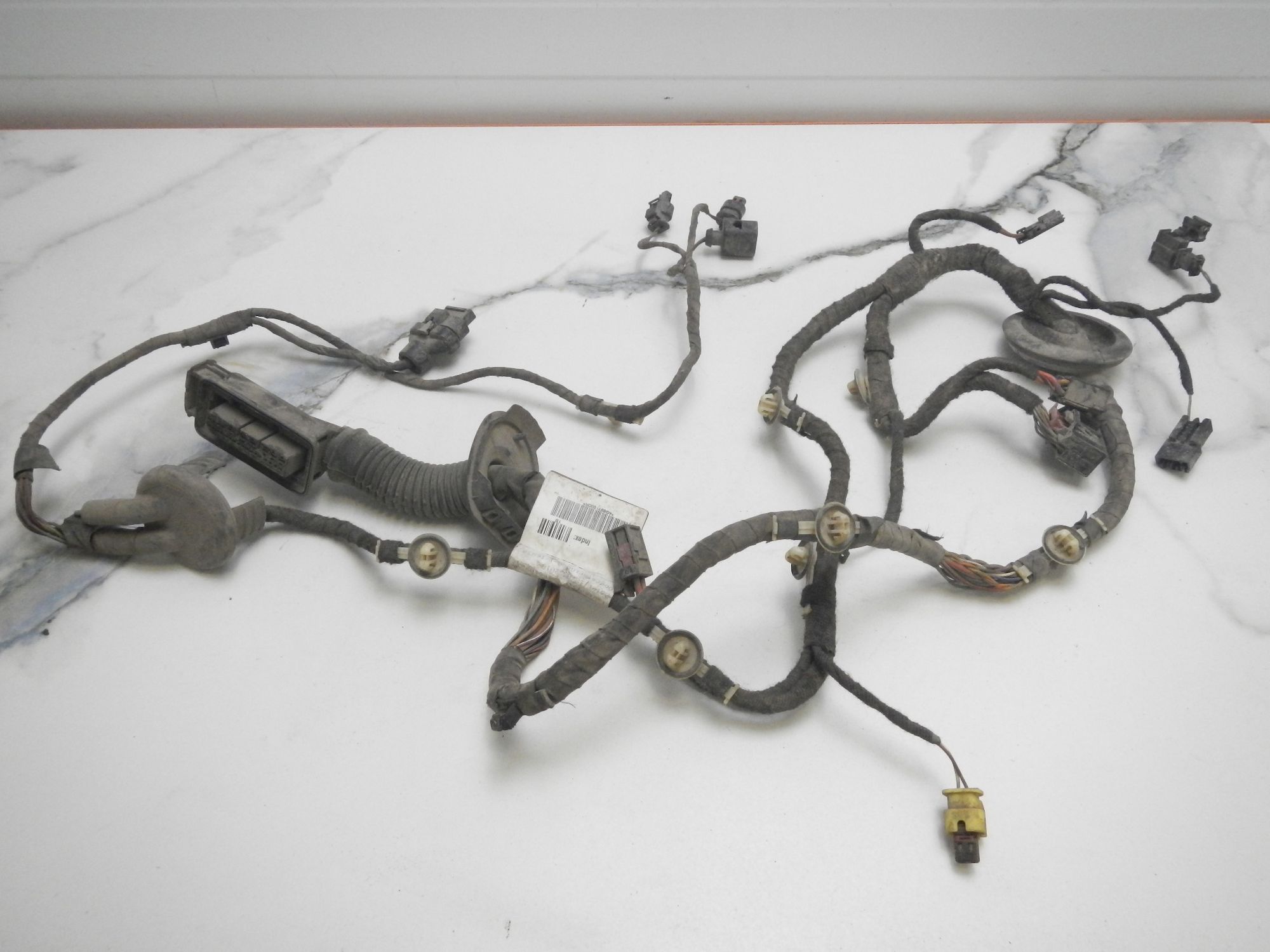 https://ycs.partsauto.market/partsauto-images/thmbs/b135e93f2d106a11df5e4386431c5e55/4c3ca1f8a05631725b7019fe9c30b98f/777fd6856d296c605157bf98283d2ff2.jpg