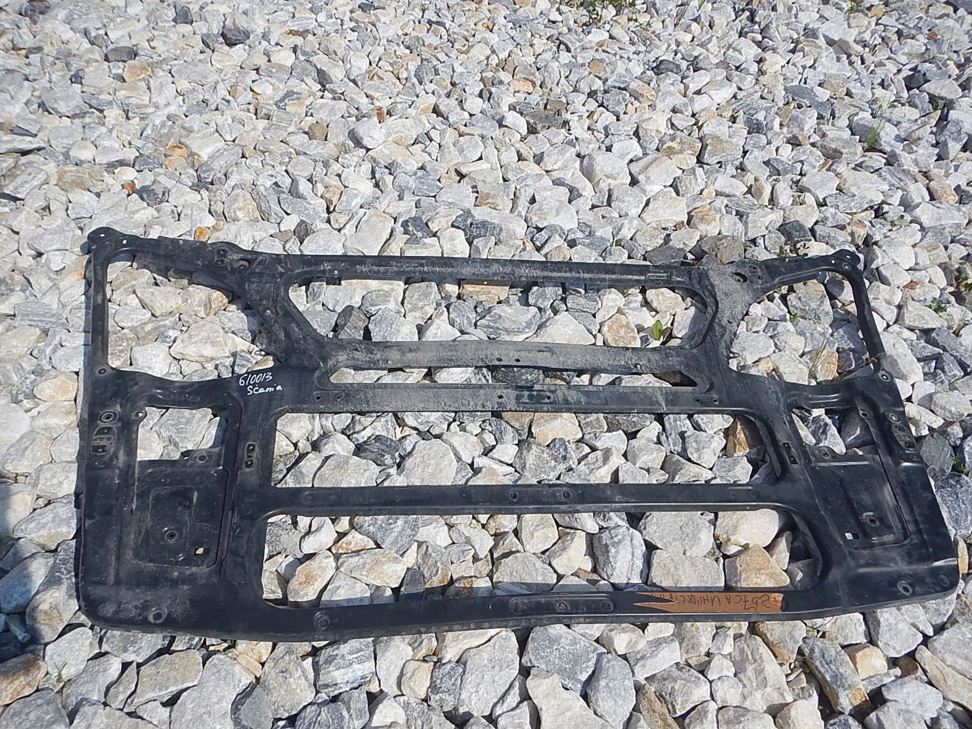 https://ycs.partsauto.market/partsauto-images/thmbs/b135e93f2d106a11df5e4386431c5e55/4d5a67b47fd8aba5332ca07c9cdf386f/e5904ac4f075dcde1277783bb70fb264.jpg