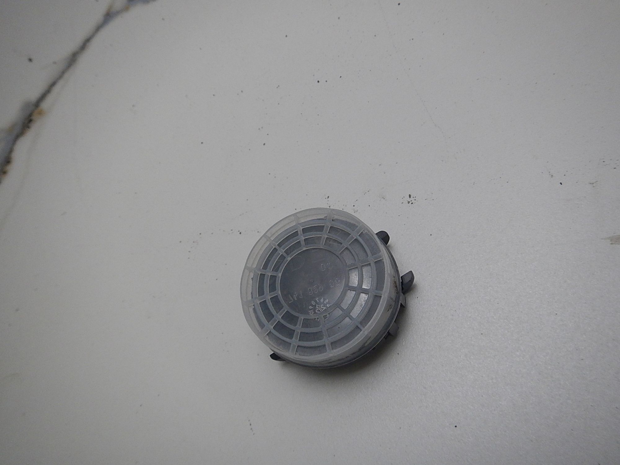 https://ycs.partsauto.market/partsauto-images/thmbs/b135e93f2d106a11df5e4386431c5e55/4db2f14496ae6c3f9a4f90148d577b3a/2682962334d06f74869bd55a7724269b.jpg