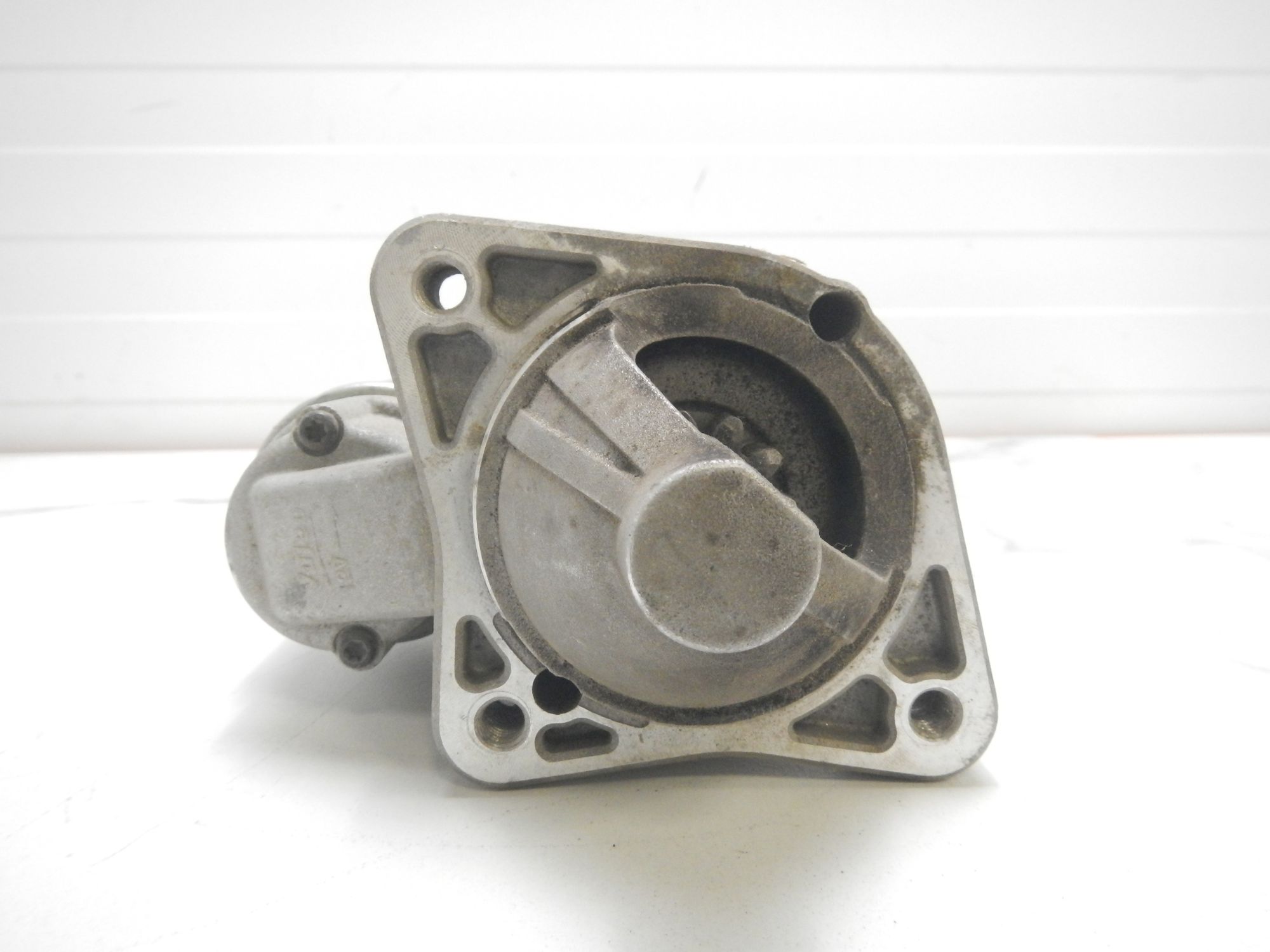 https://ycs.partsauto.market/partsauto-images/thmbs/b135e93f2d106a11df5e4386431c5e55/4dd14c7e5b6d87b7ac1c5601e8f27f58/b6683e12f42a1c3f3df09a1e8135c487.jpg