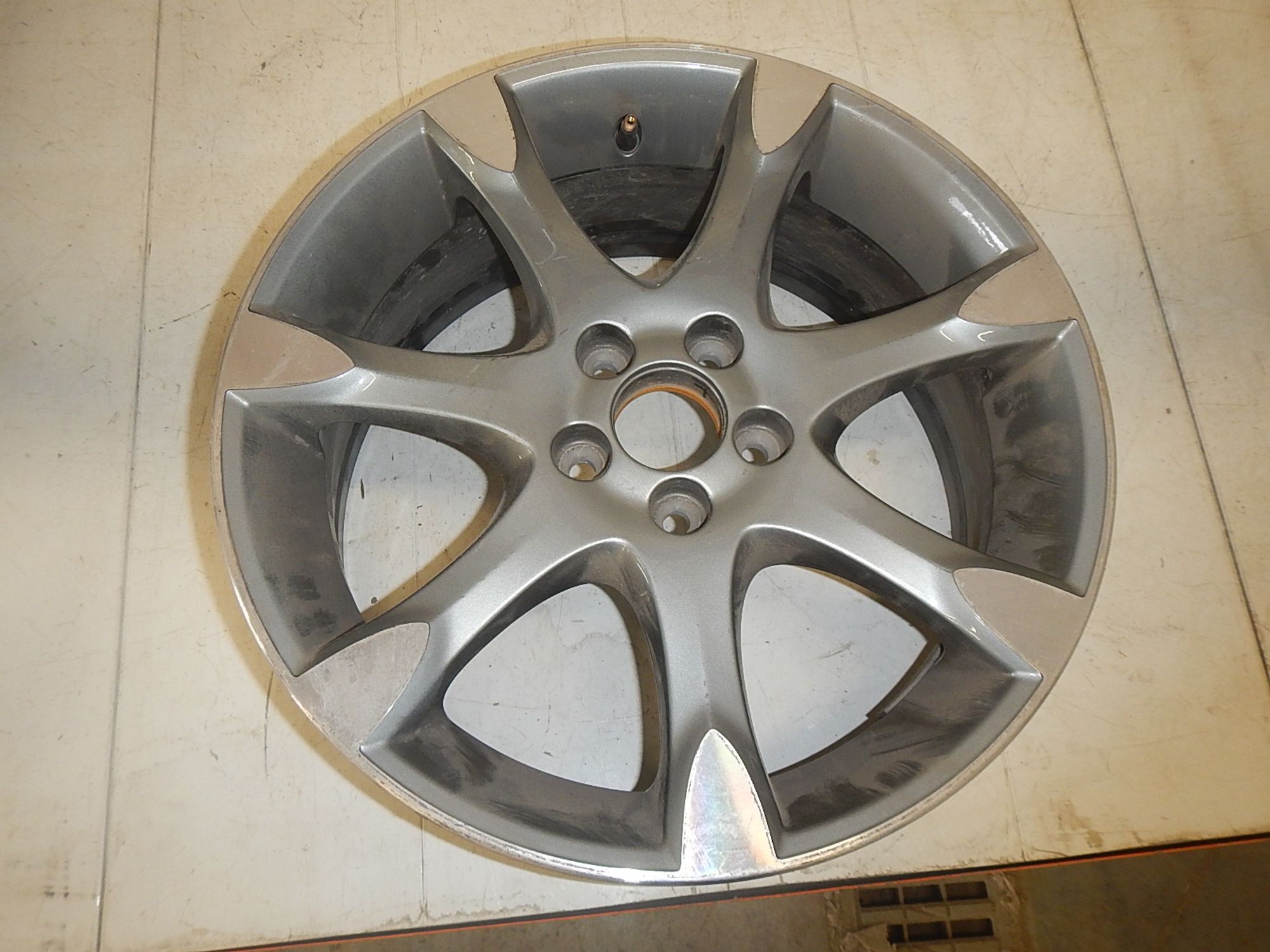 https://ycs.partsauto.market/partsauto-images/thmbs/b135e93f2d106a11df5e4386431c5e55/4e4fef2dad5efd224c773d3d2f44f4f5/b08ad32f2c7b7097e9a645f1338864dd.jpg