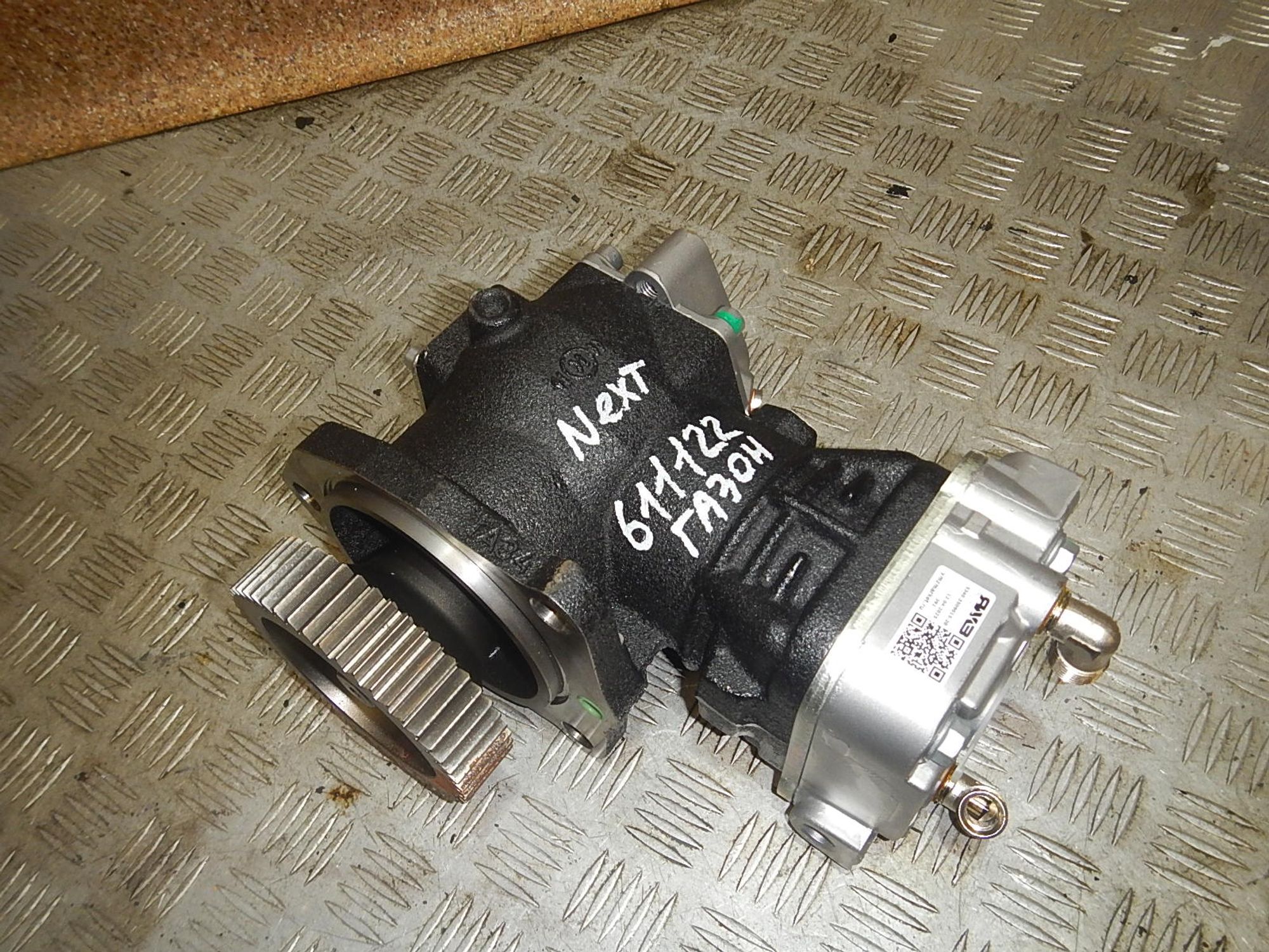 https://ycs.partsauto.market/partsauto-images/thmbs/b135e93f2d106a11df5e4386431c5e55/50073884075ff99ceb72d5427c2b78f8/8d314f0b633255b0dcab675dd8a26a07.jpg